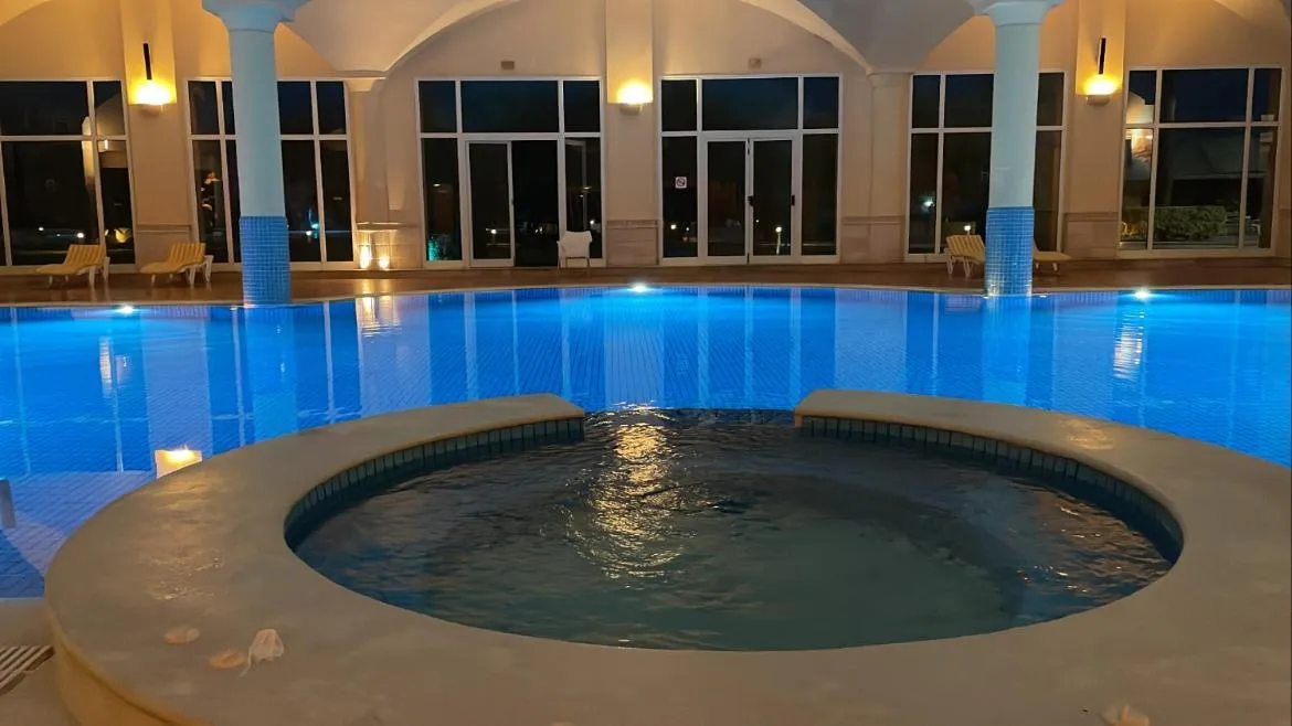 Swimming pool in Hotel Nour Palace Resort & Thalasso Mahdia