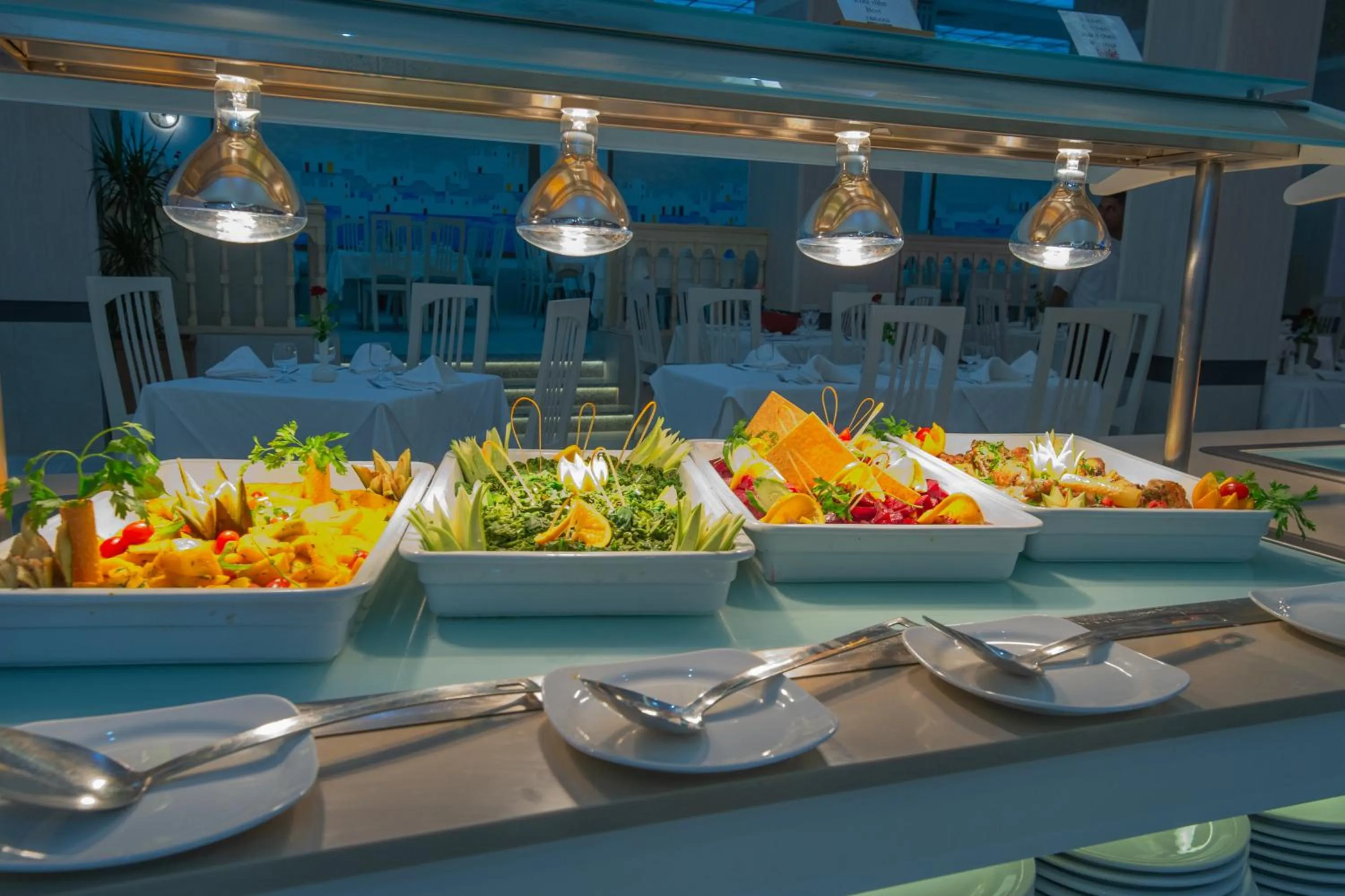 Food and drinks in Hotel Nour Palace Resort & Thalasso Mahdia