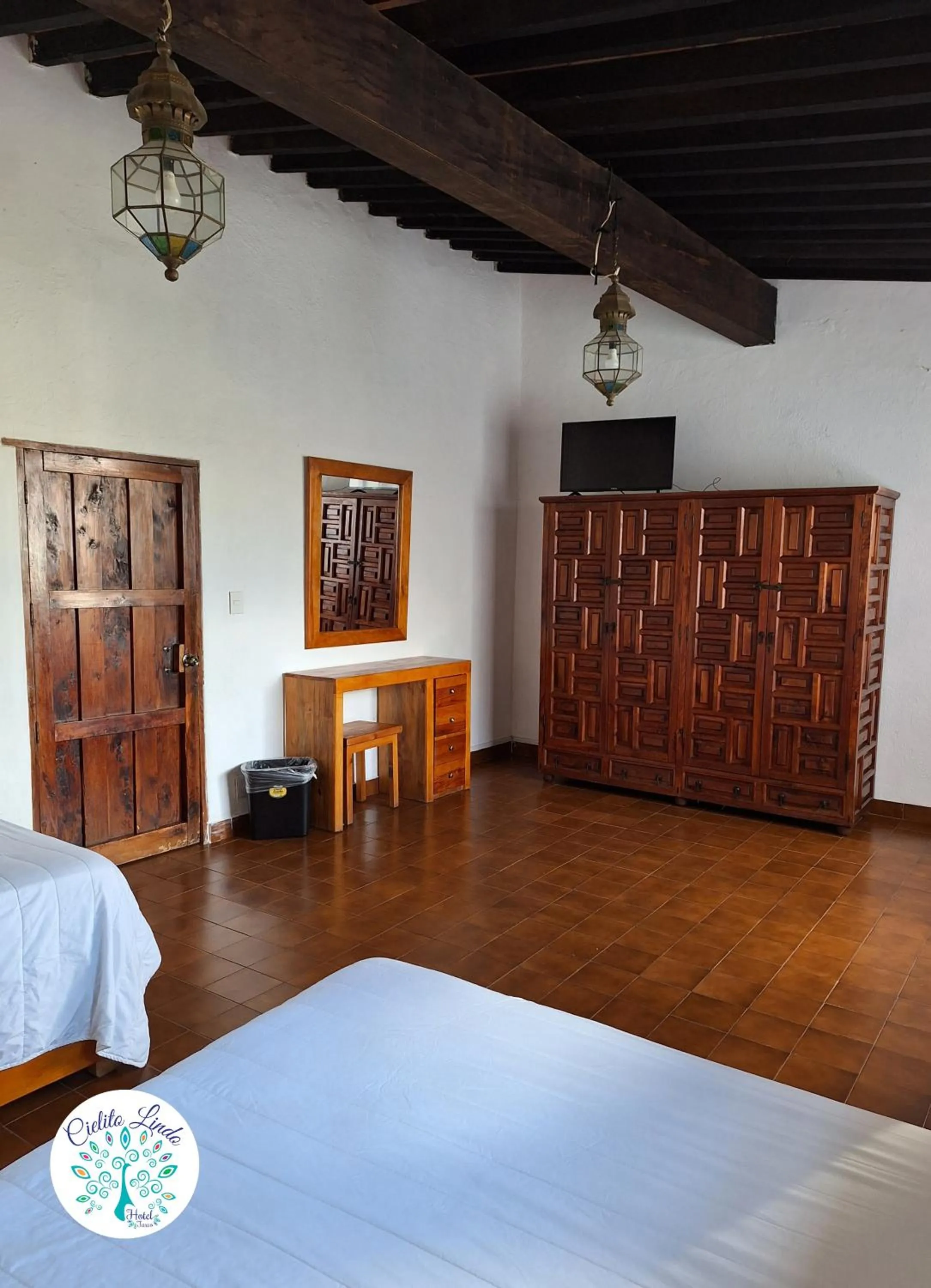 Bed in Hotel Cielito Lindo, Taxco