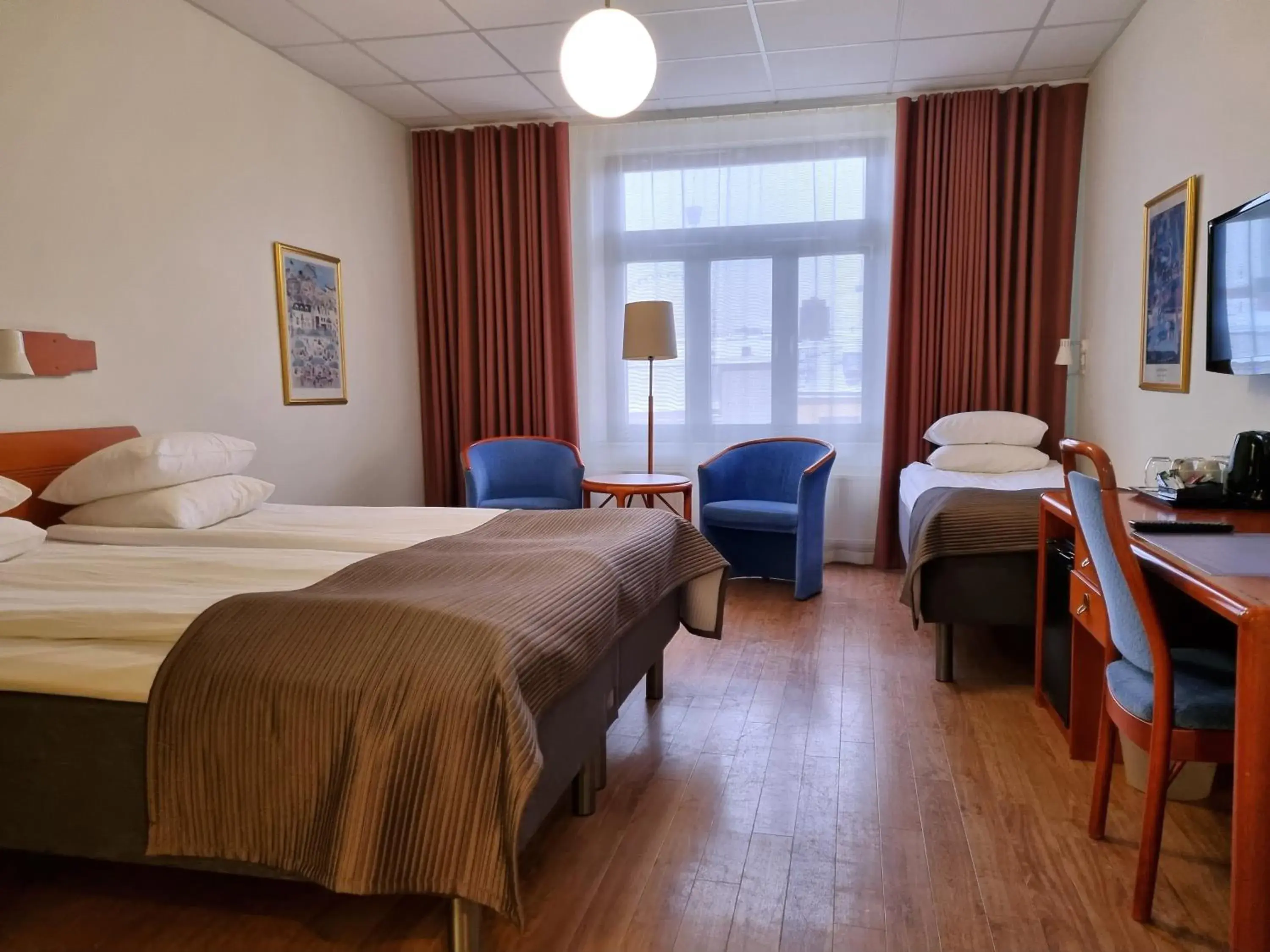 Triple Room - single occupancy in Hotel Lorensberg Triple Room - single occupancy in Hotel Lorensberg