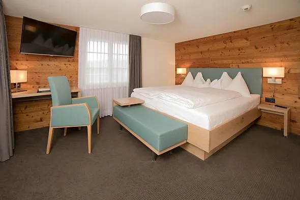 Bed in Hotel Friedheim Weggis