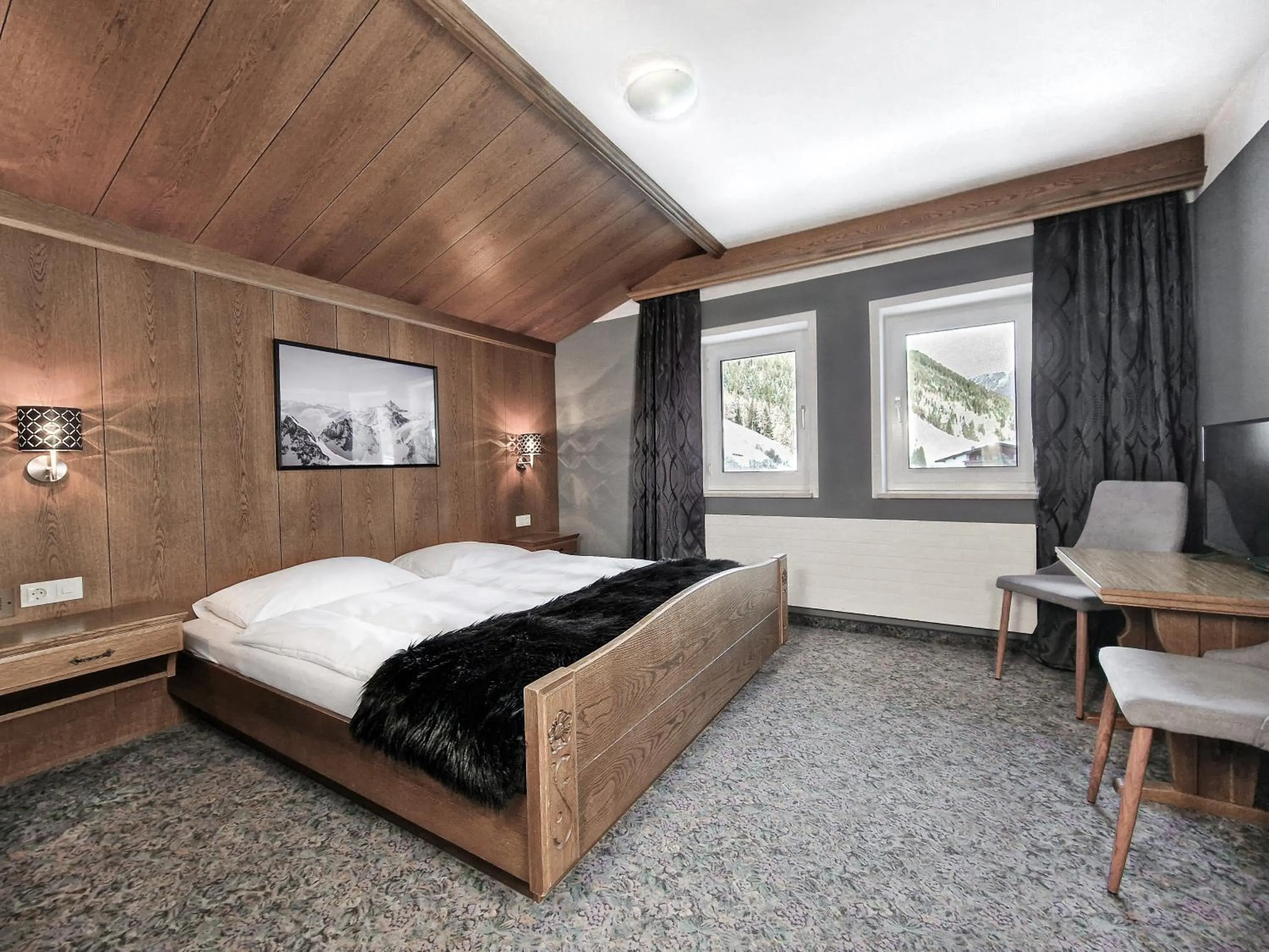 Photo of the whole room, Bed in Hotel Lärchenhof