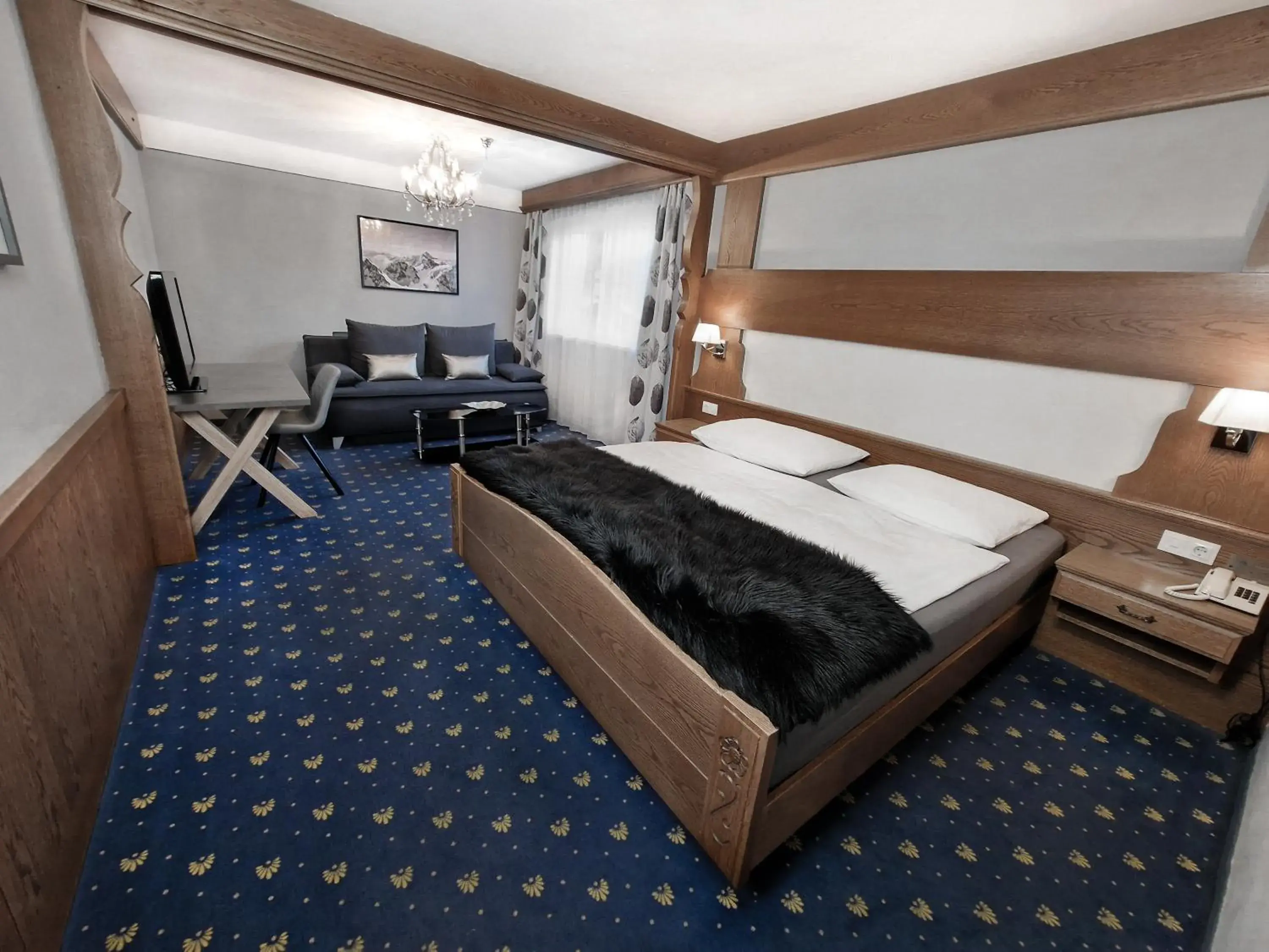 Budget Double Room in Hotel Lärchenhof Budget Double Room in Hotel Lärchenhof