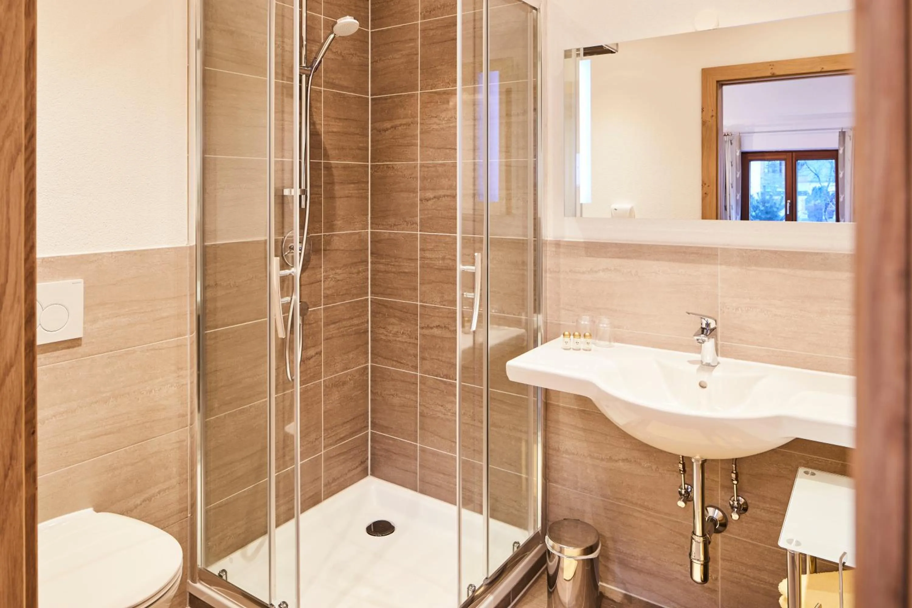 Bathroom in Tirolerhof - Appartementhaus