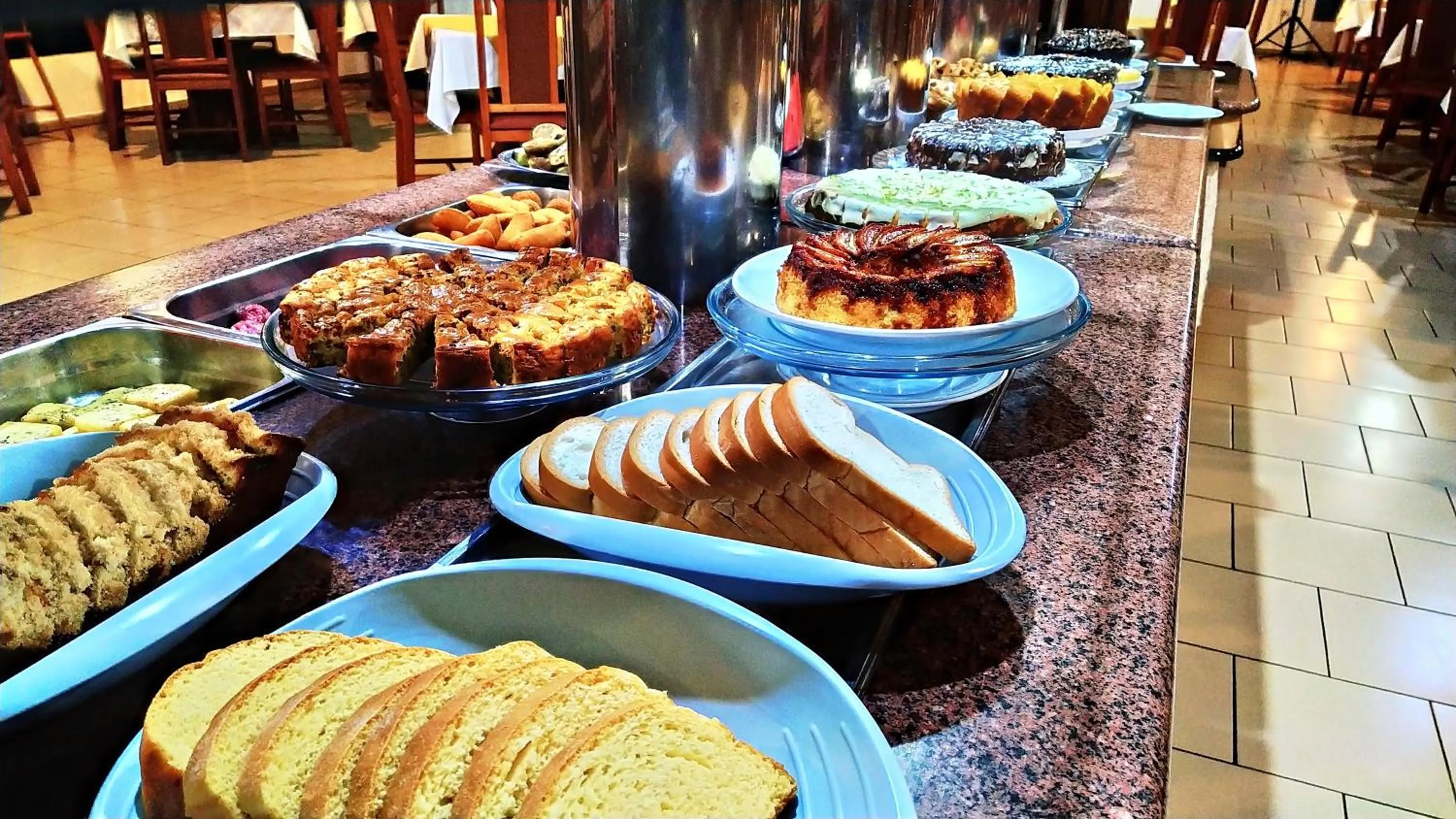 Food and drinks in Praia Sol Hotel