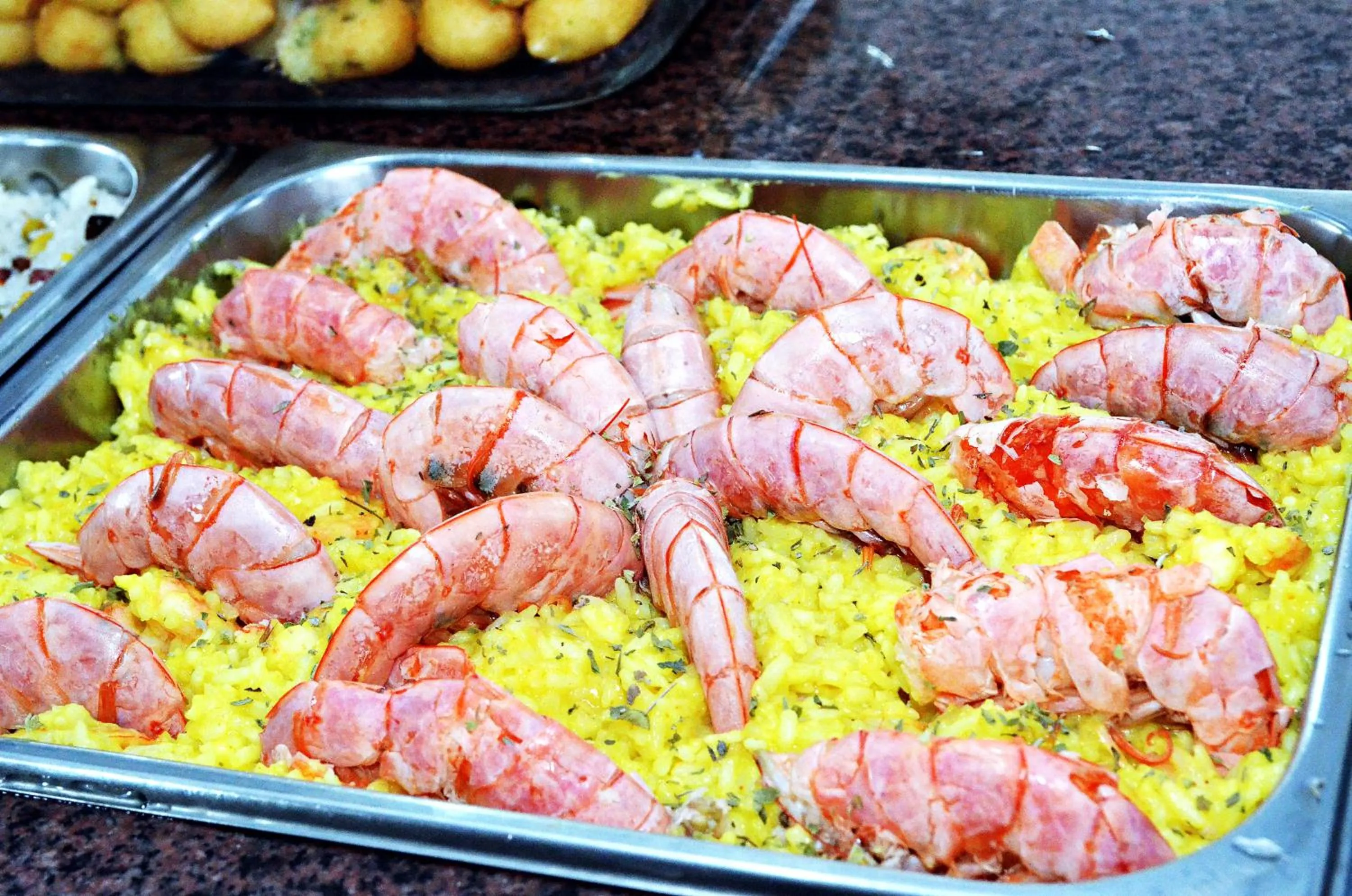 Food and drinks in Praia Sol Hotel