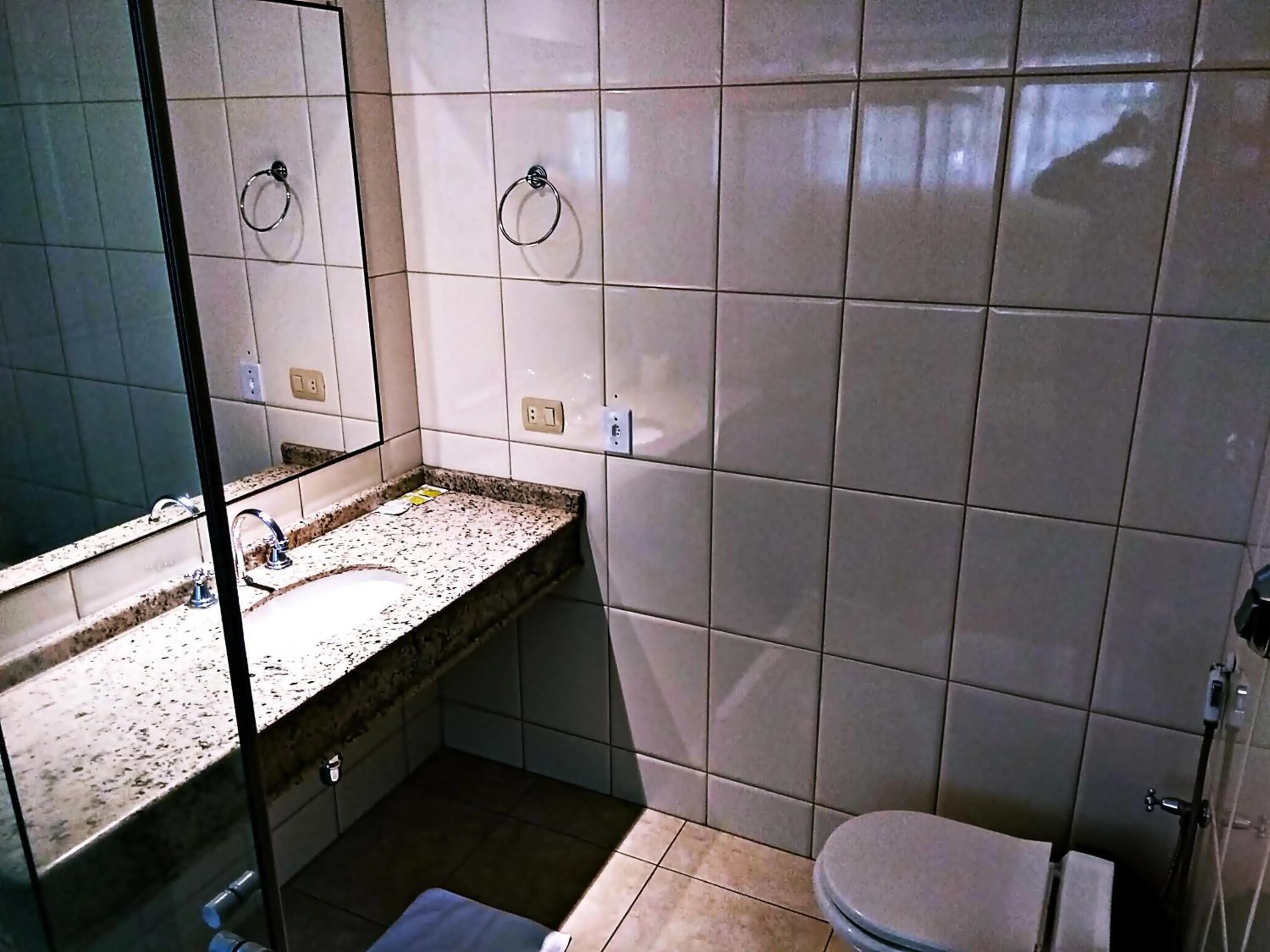 Bathroom in Praia Sol Hotel