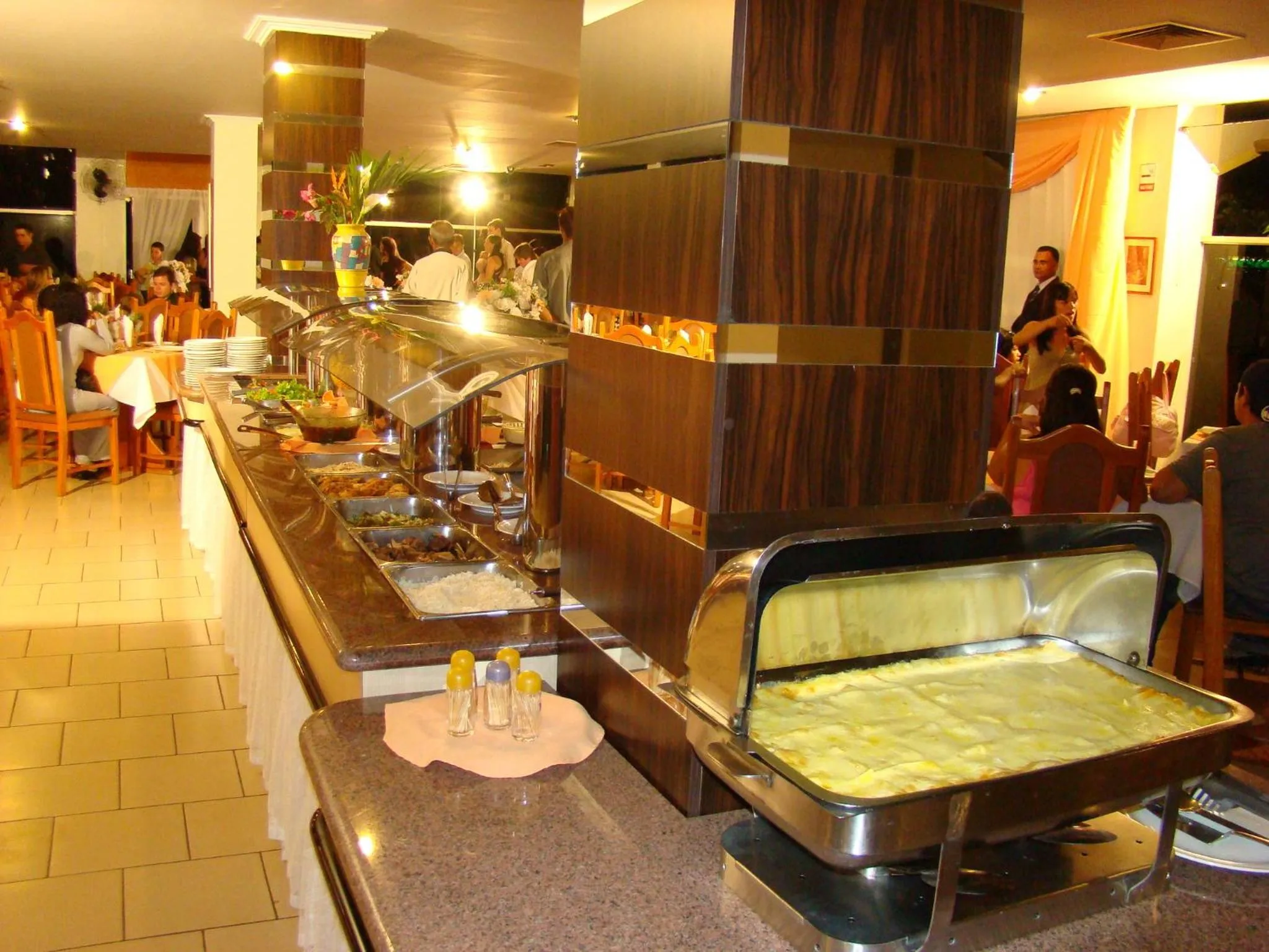 Restaurant/places to eat in Praia Sol Hotel