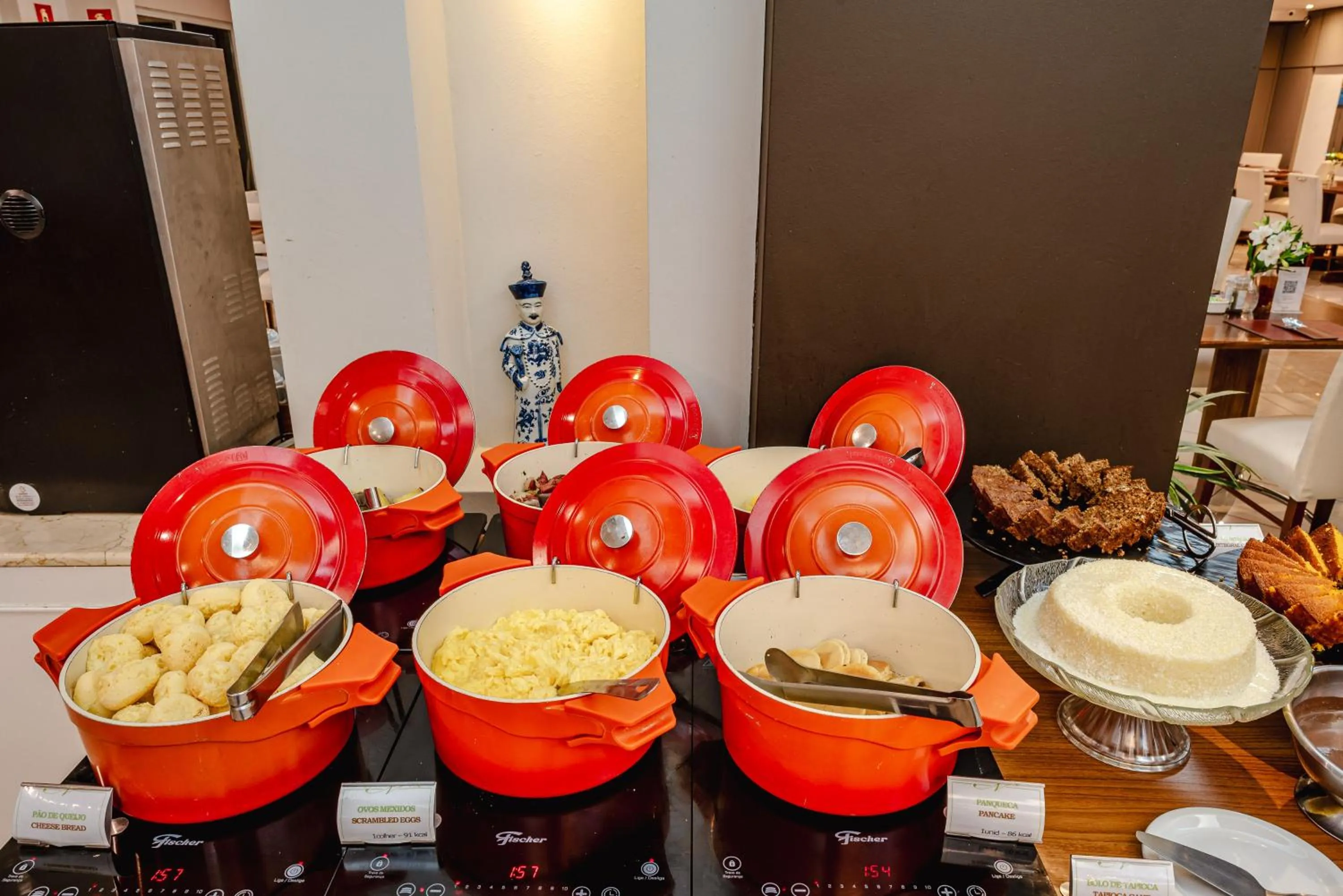 Restaurant/places to eat in Blue Tree Premium Verbo Divino - Nações Unidas