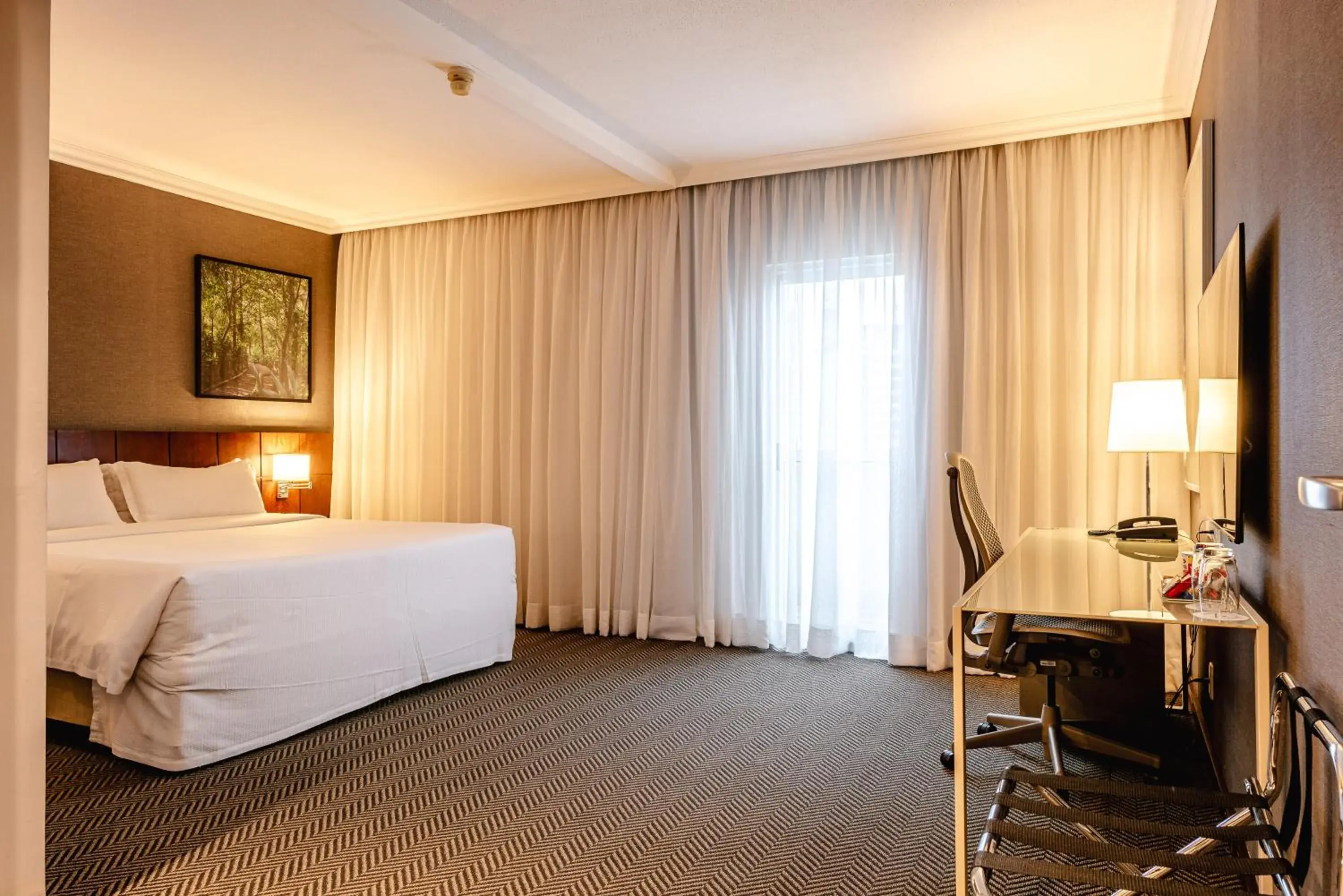 Deluxe King Room in Blue Tree Premium Verbo Divino - Nações Unidas Deluxe King Room in Blue Tree Premium Verbo Divino - Nações Unidas