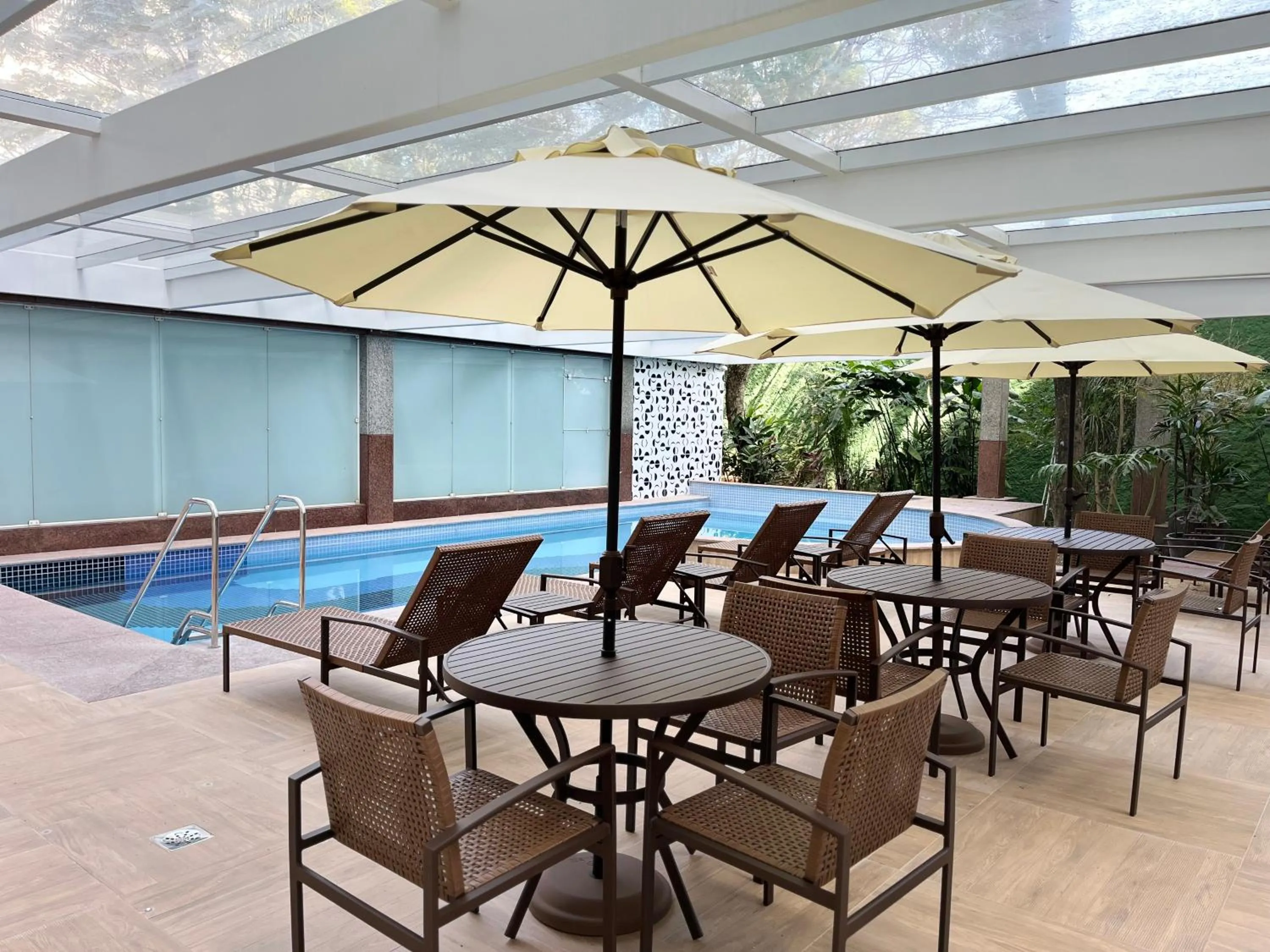 Swimming pool in Blue Tree Premium Verbo Divino - Nações Unidas