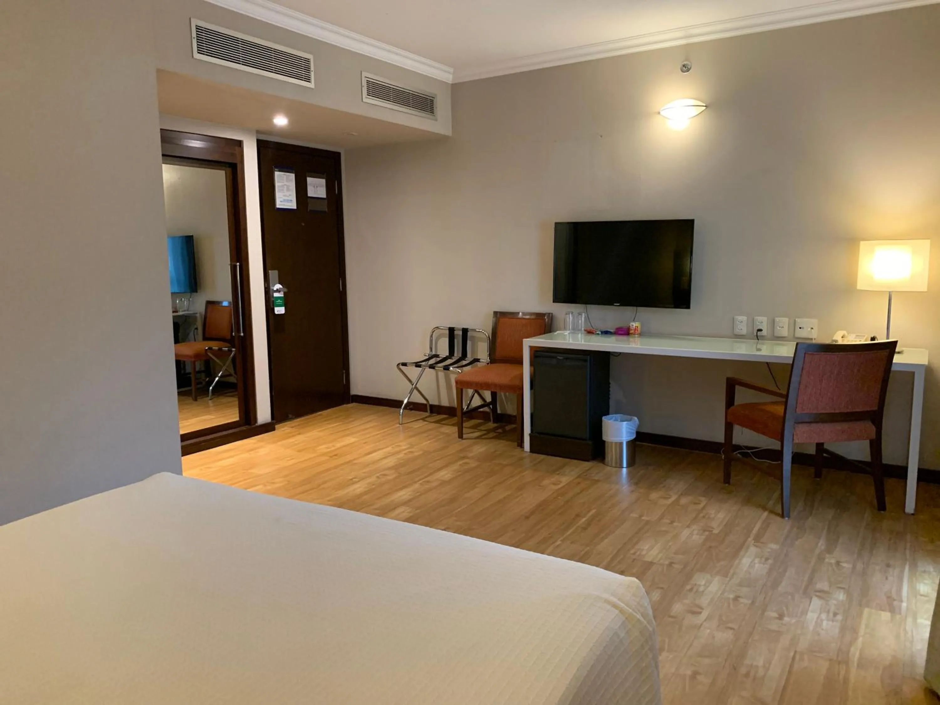 Bed in Blue Tree Premium Verbo Divino - Nações Unidas