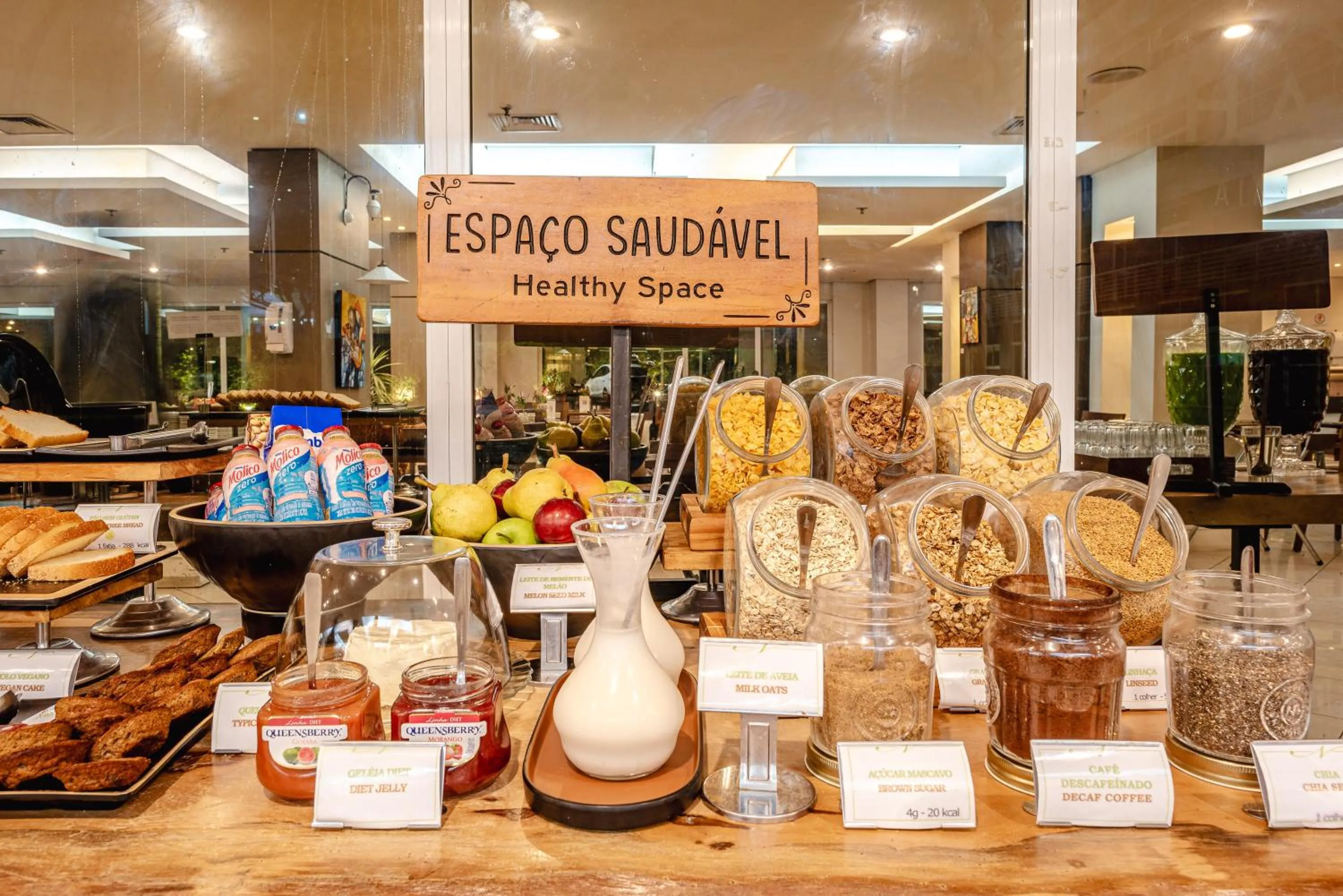 Restaurant/places to eat in Blue Tree Premium Verbo Divino - Nações Unidas