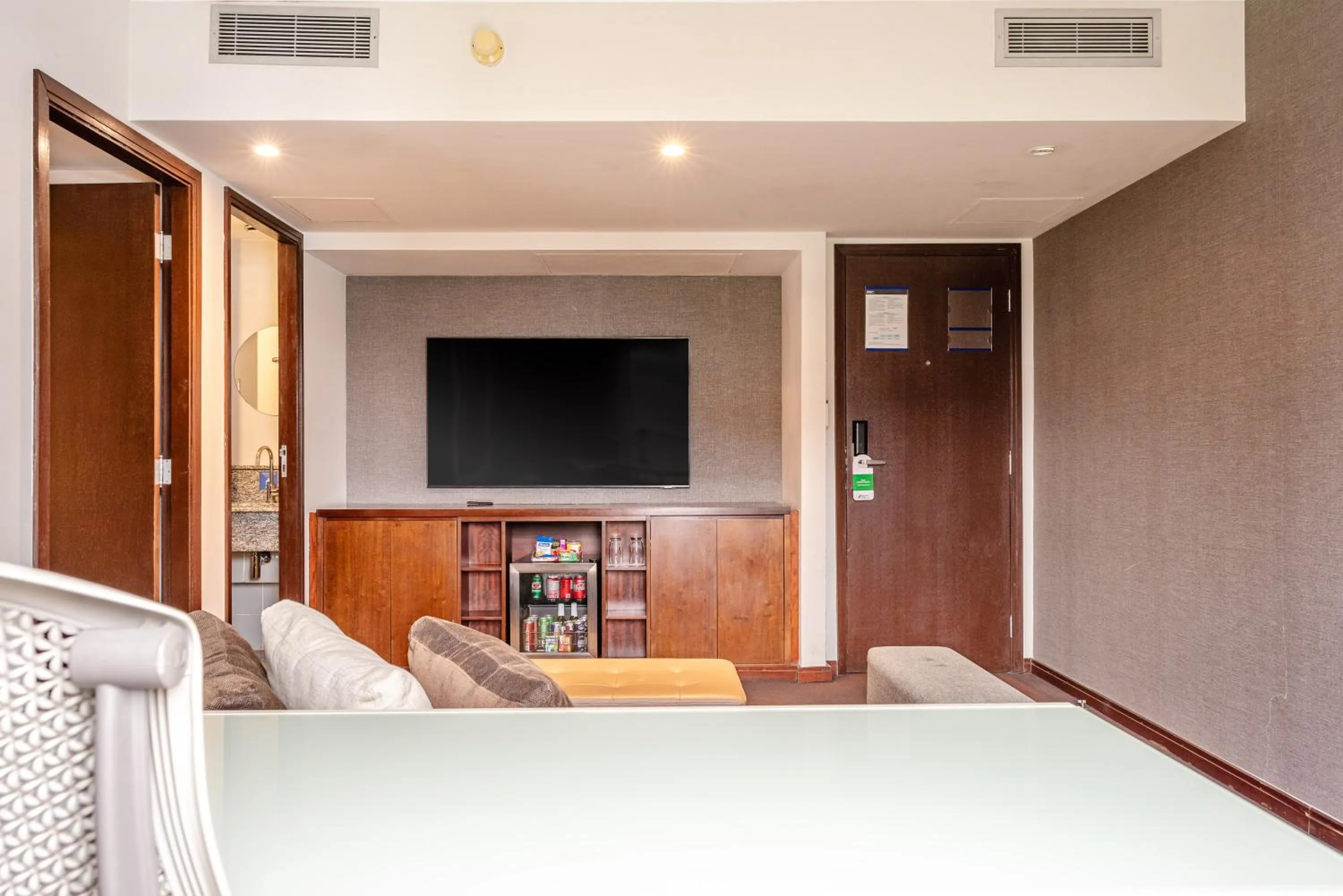 TV and multimedia in Blue Tree Premium Verbo Divino - Nações Unidas