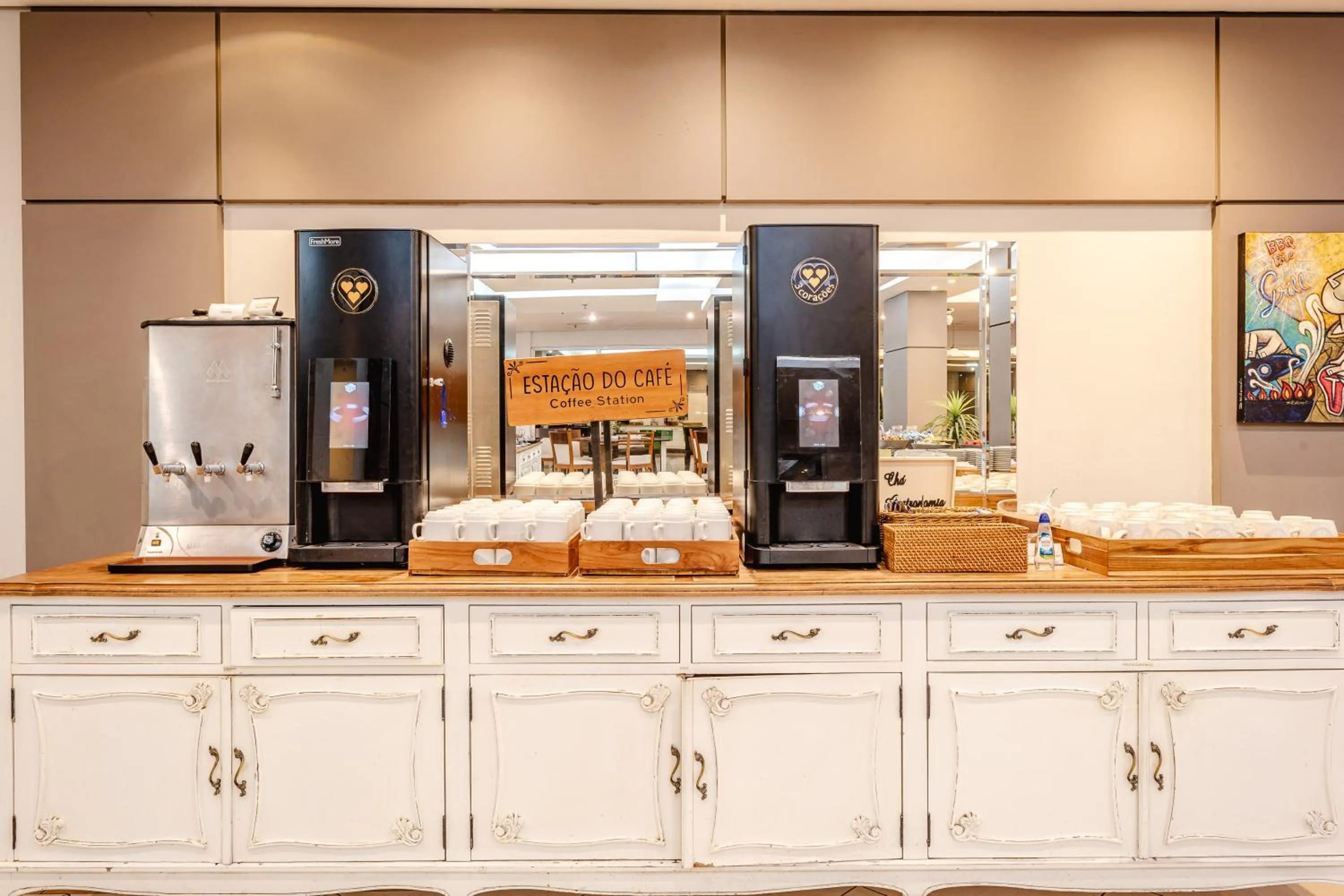 Restaurant/places to eat in Blue Tree Premium Verbo Divino - Nações Unidas