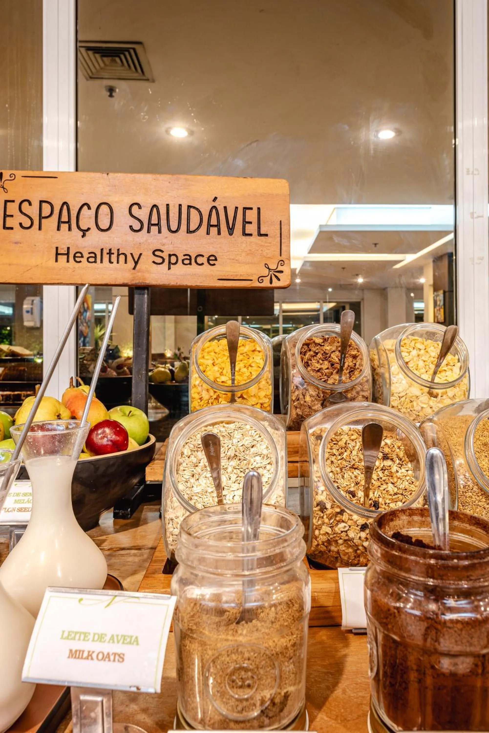 Restaurant/places to eat in Blue Tree Premium Verbo Divino - Nações Unidas