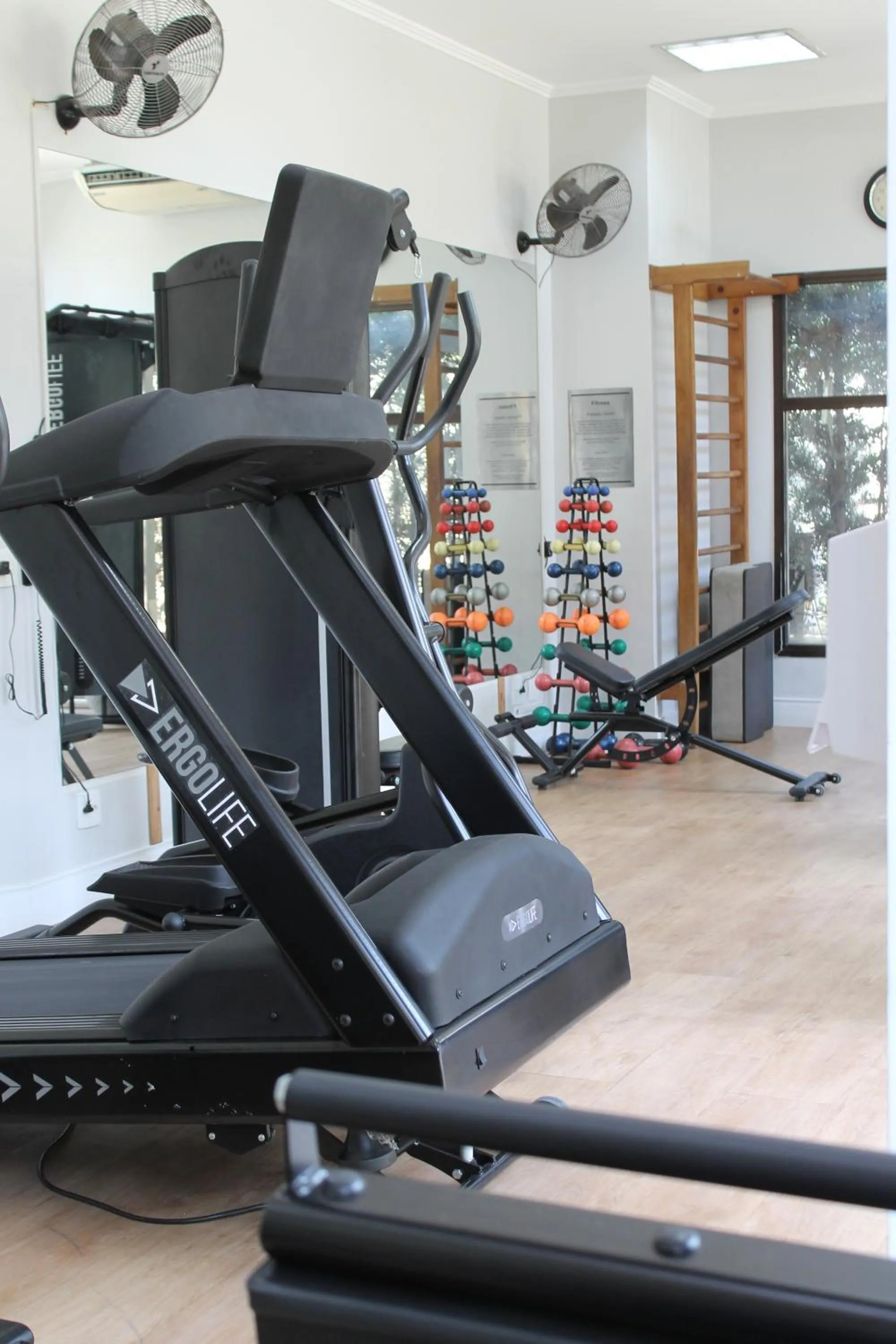 Fitness centre/facilities in Quality Suites Vila Olimpia