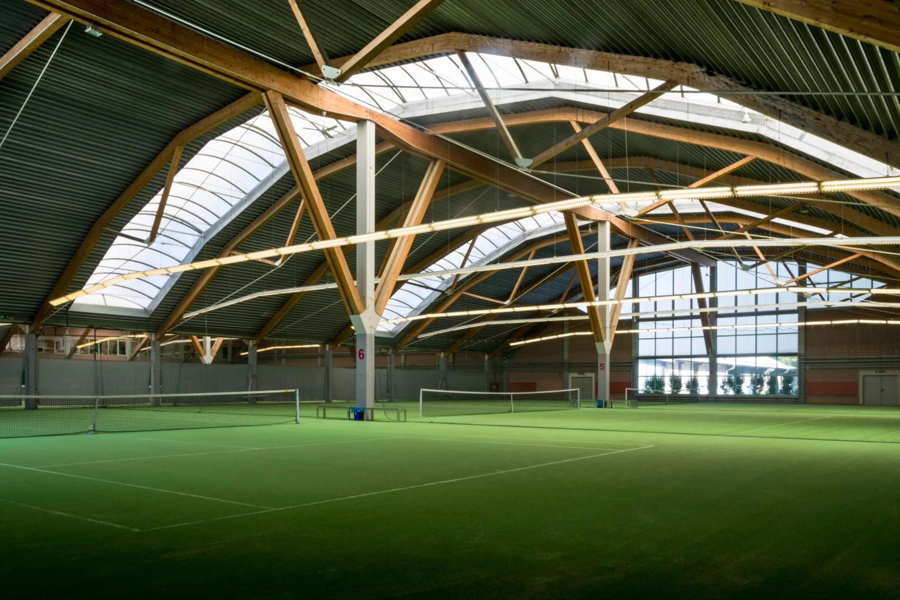 Tennis court in IMPULSIV Hotel & Sportresort