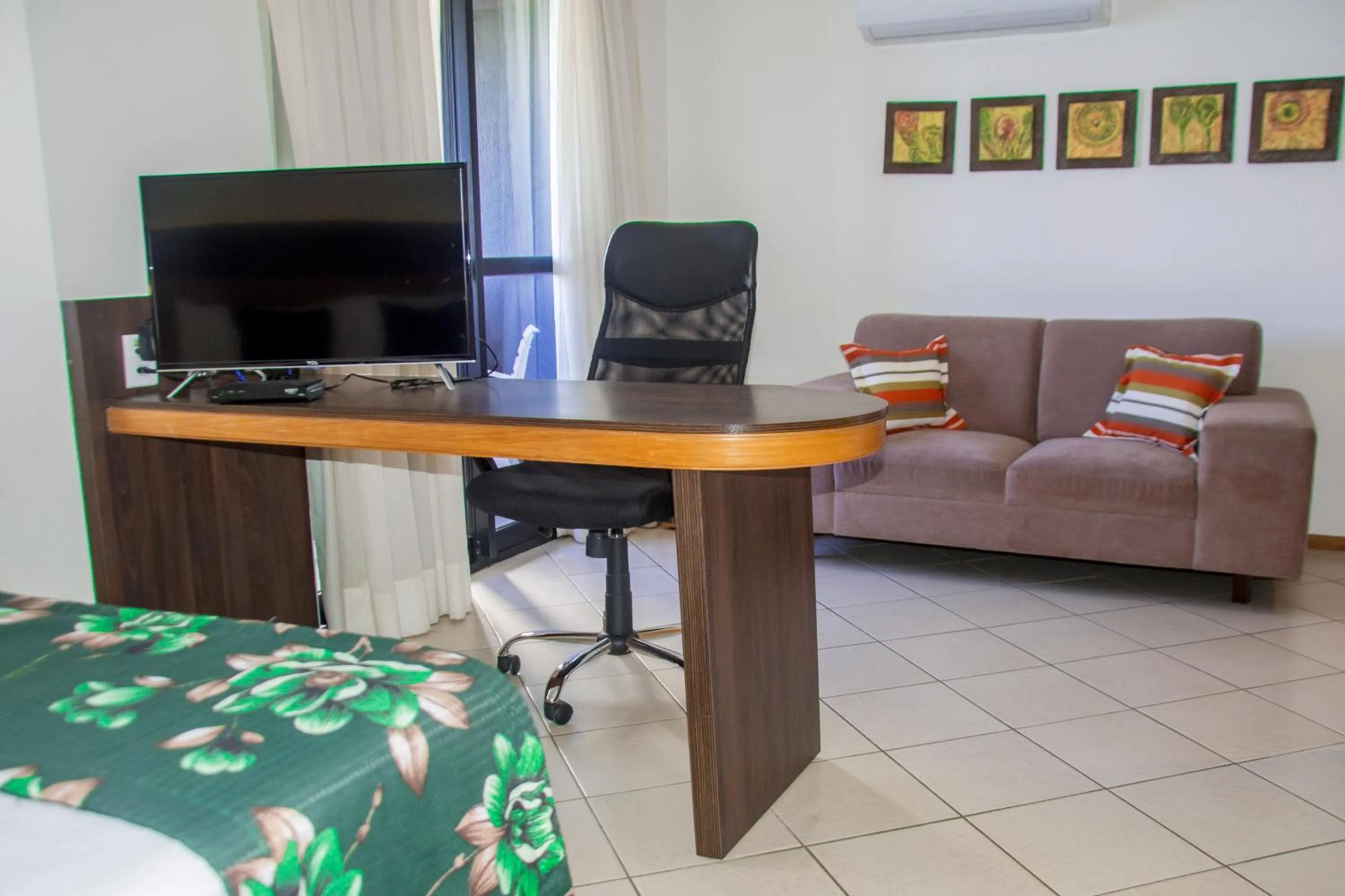 Living room in Quality Suites Natal