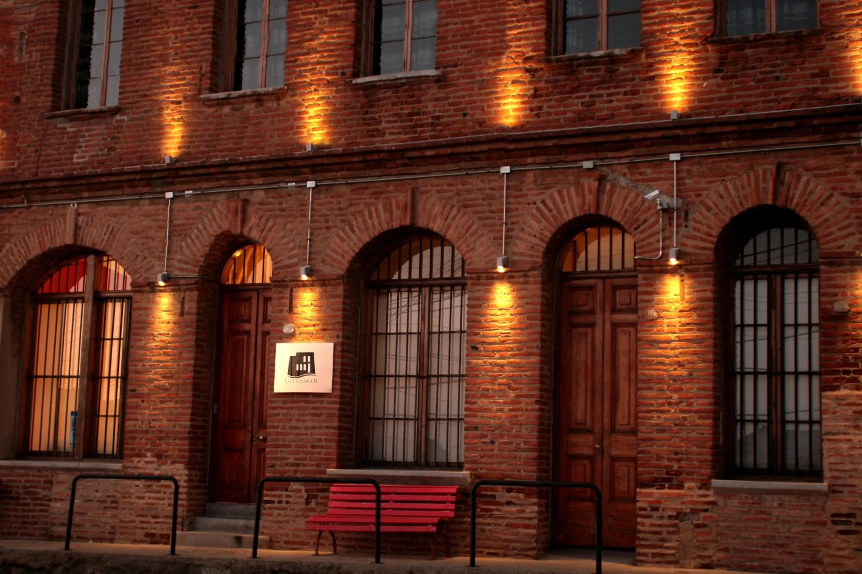 Facade/entrance in Hotel Ultramar