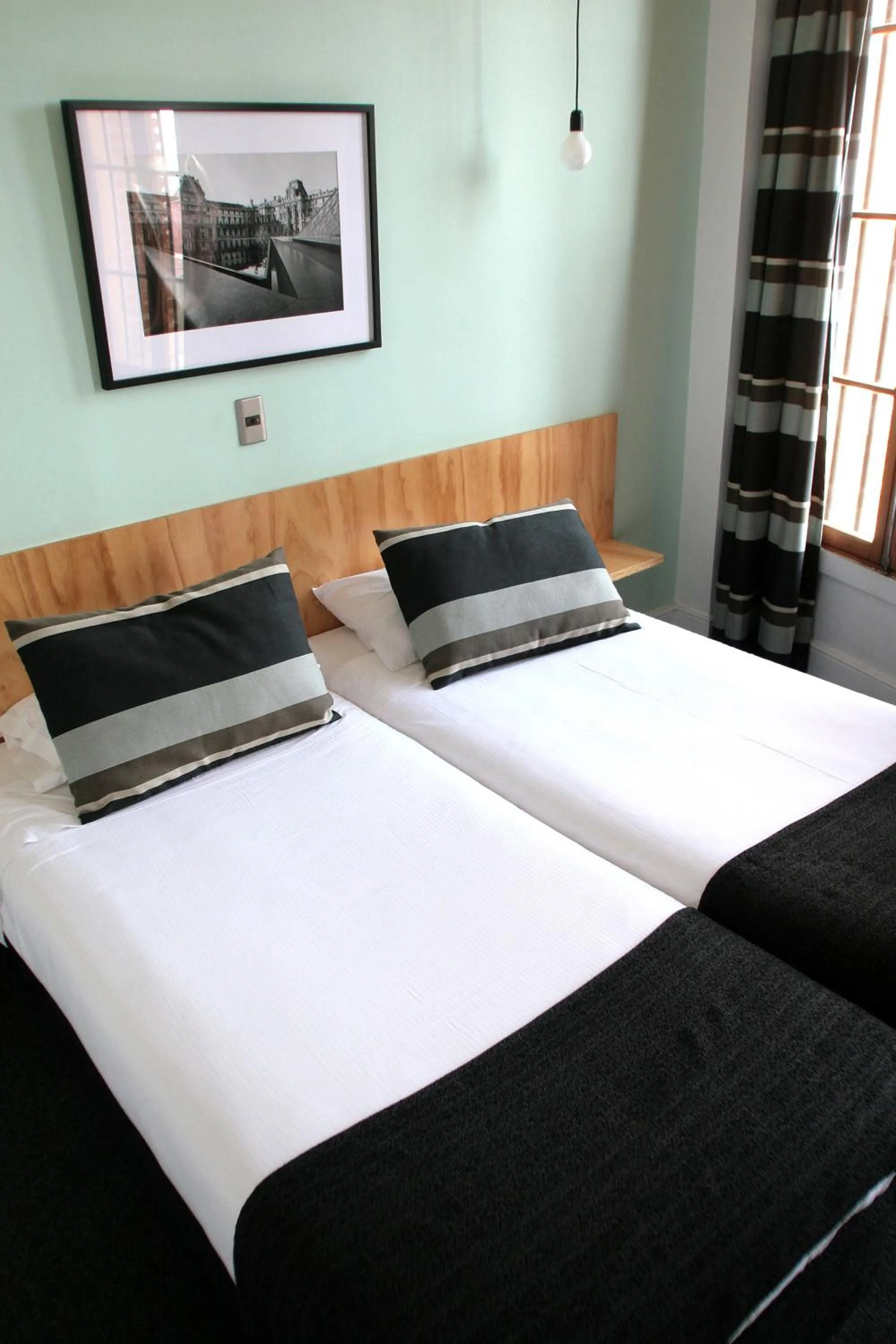 Bed in Hotel Ultramar