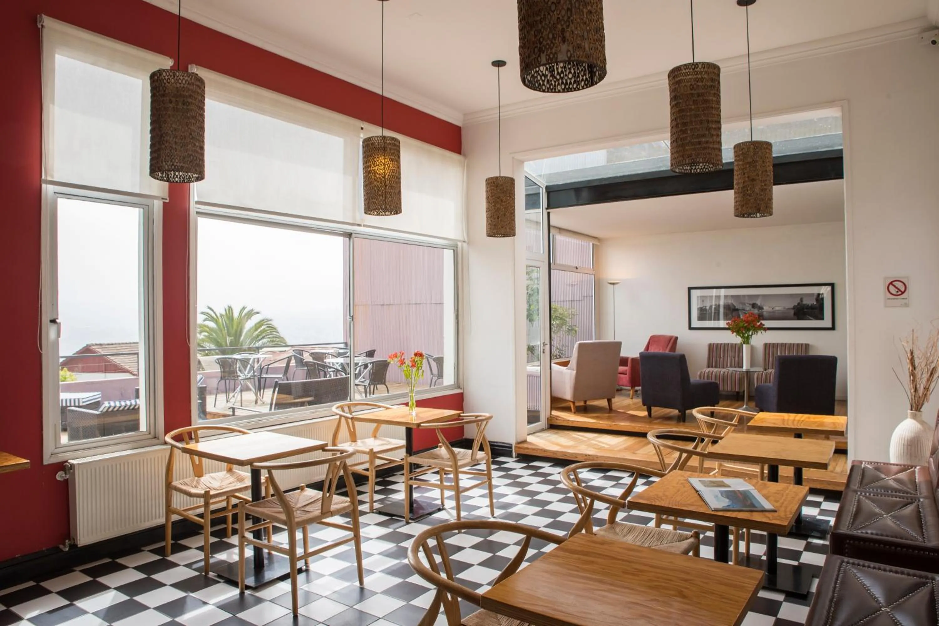 Property building in Hotel Ultramar