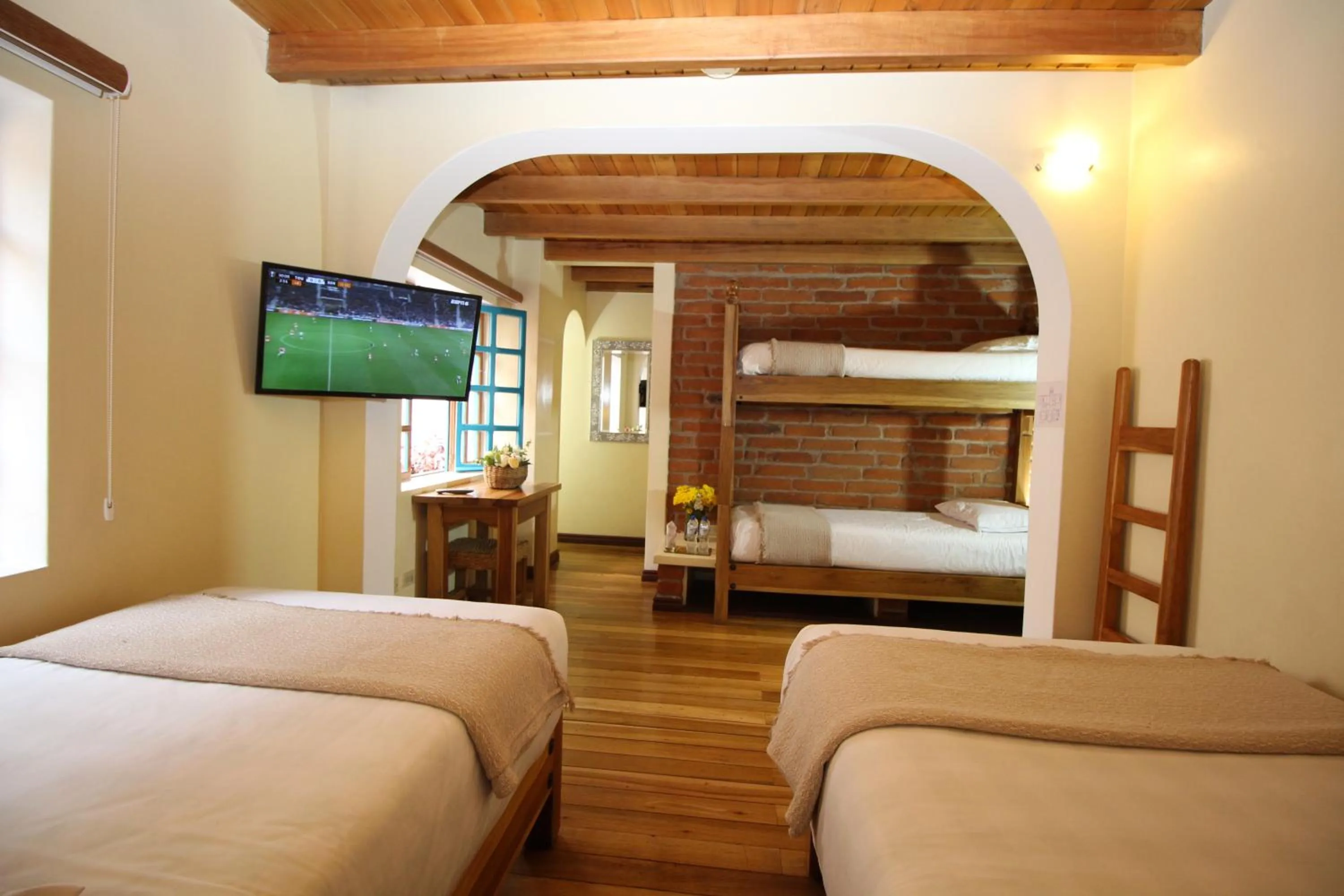 Photo of the whole room, Bed in Hotel Boutique Vieja Cuba