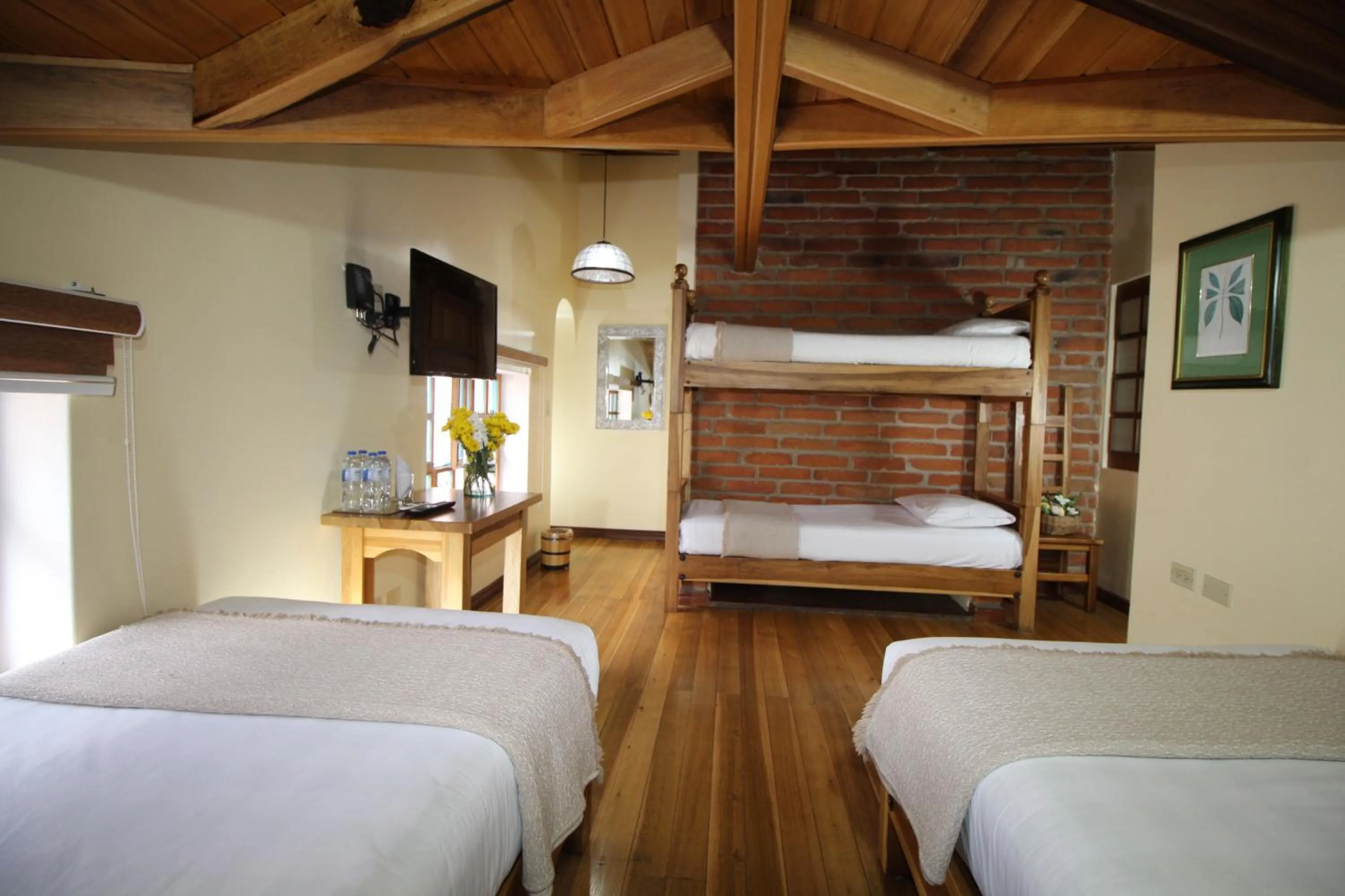 Photo of the whole room, Bed in Hotel Boutique Vieja Cuba