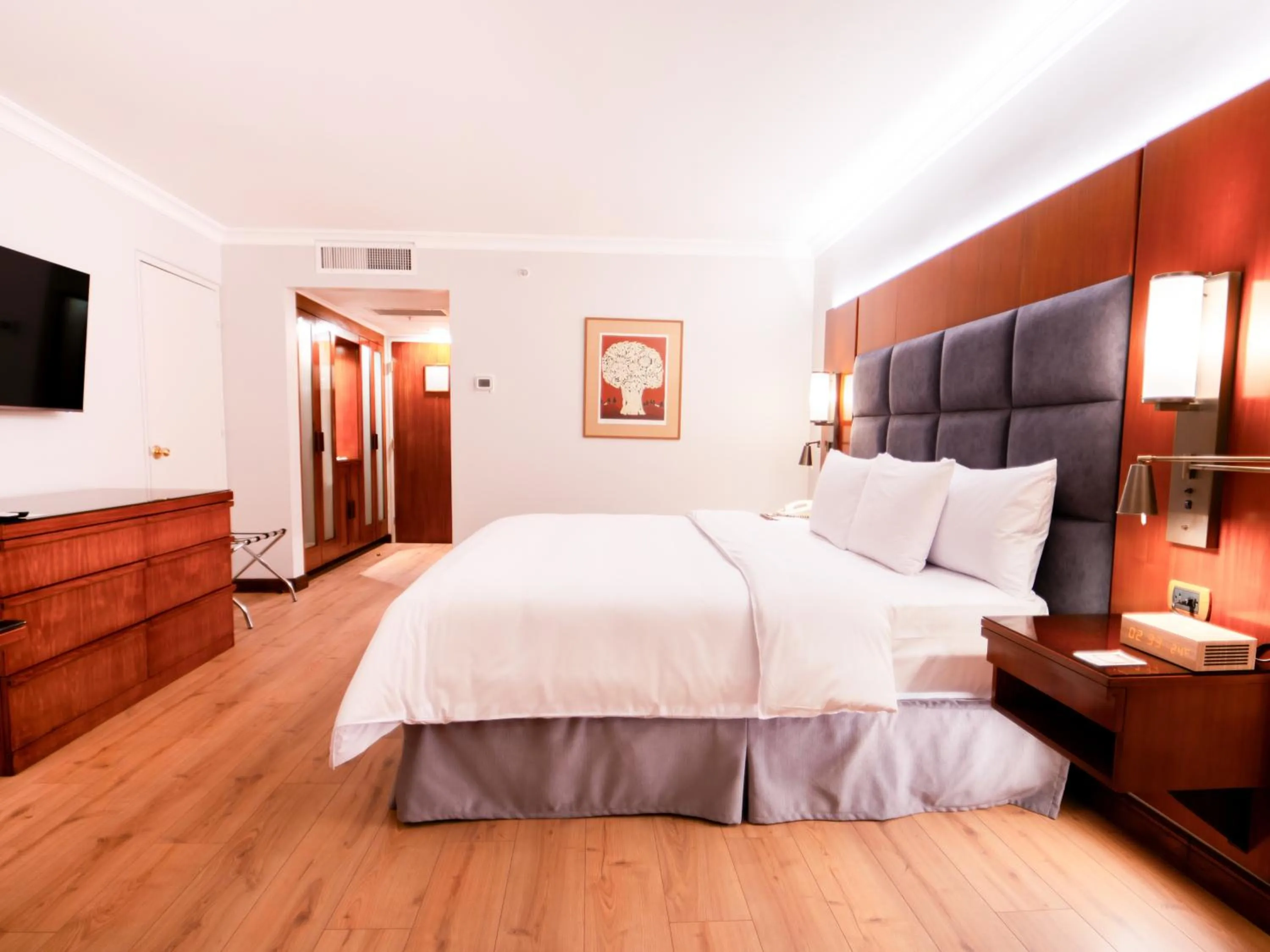 Bed in Swissotel Quito