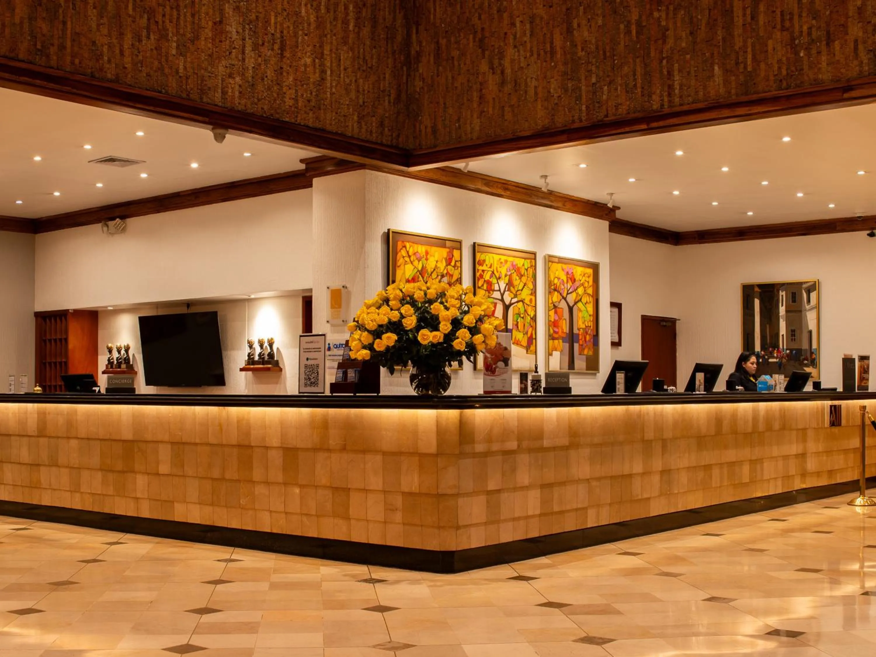 concierge in Swissotel Quito