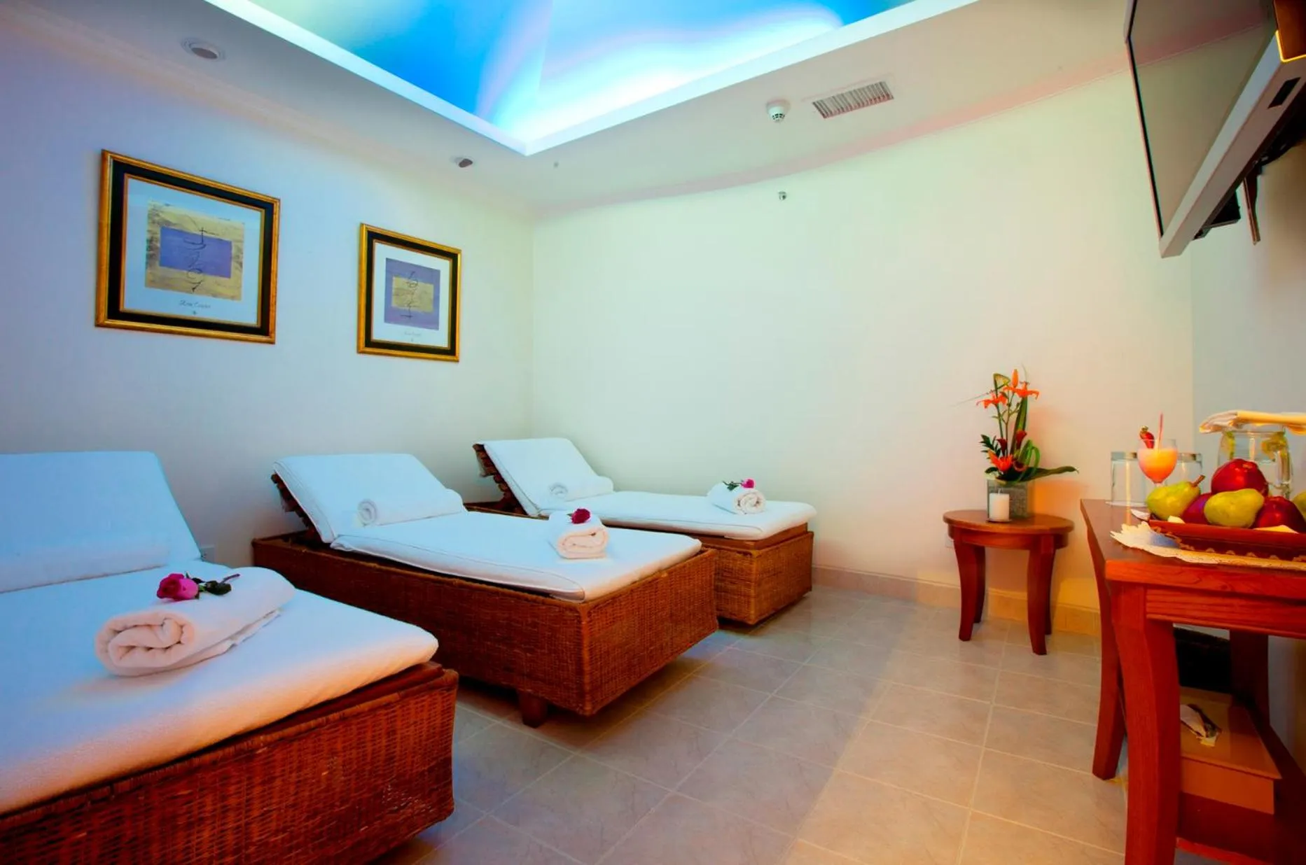 Spa and wellness centre/facilities, Bed in Swissotel Quito