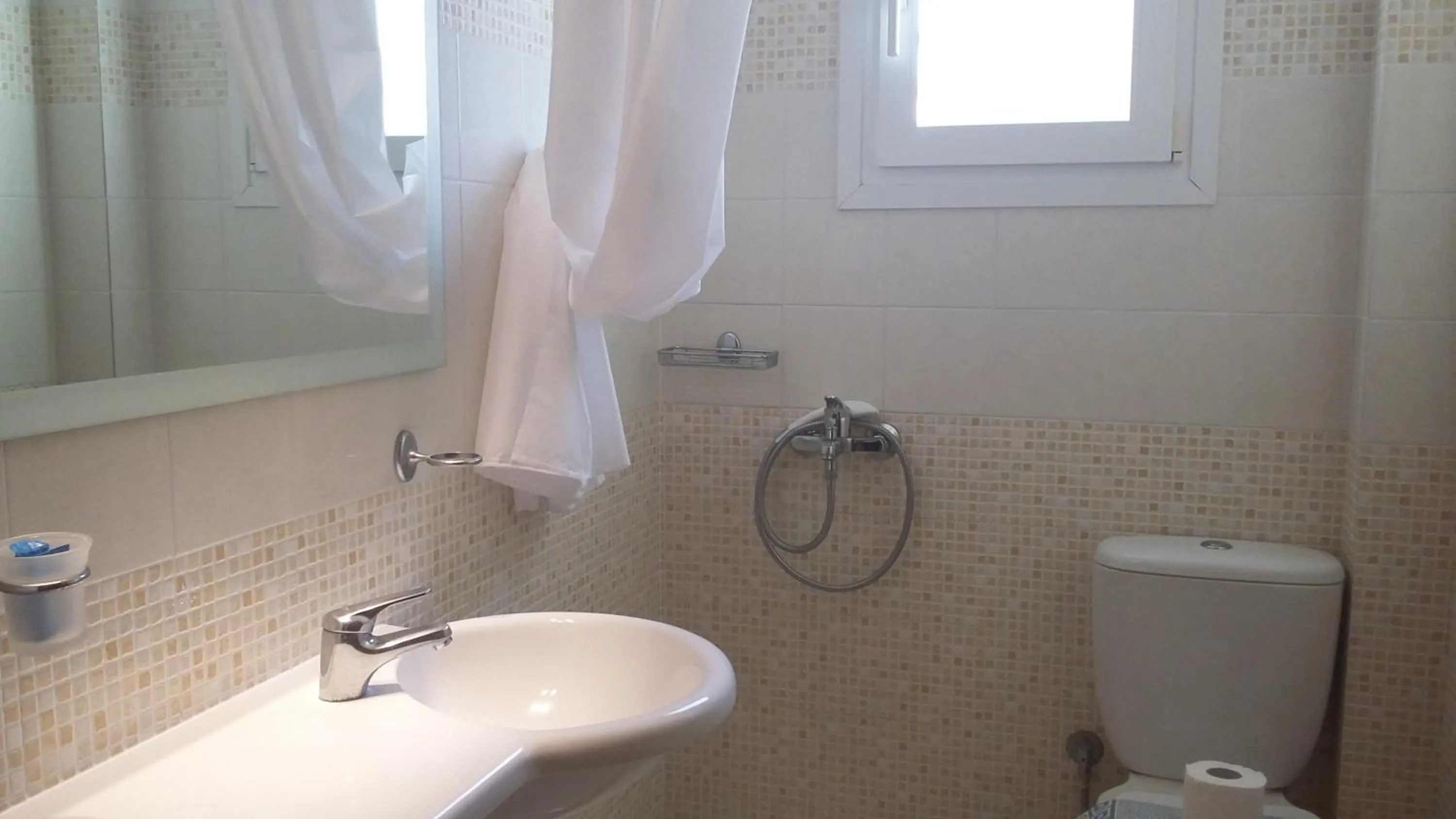 Bathroom in Virginia Hotel