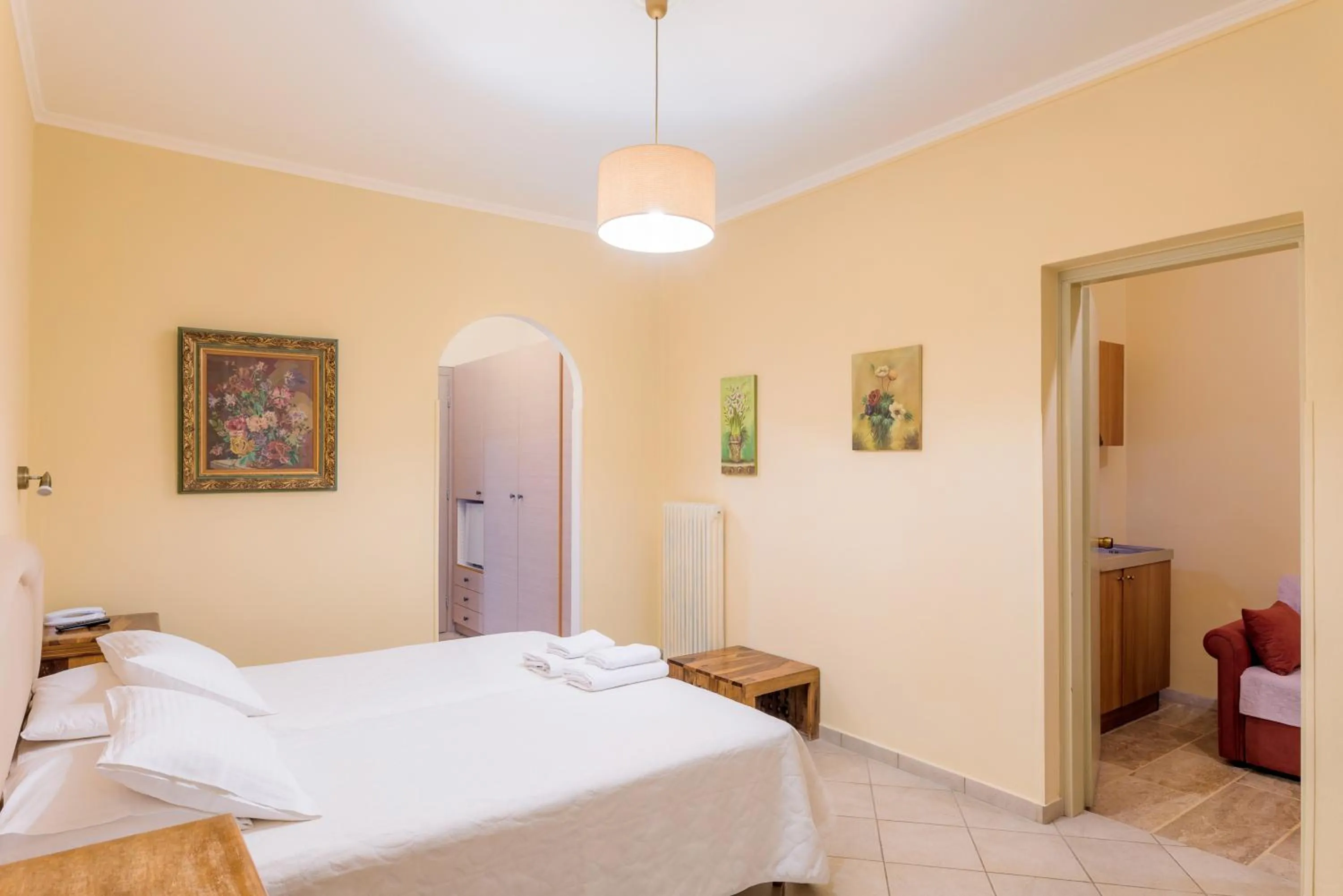 Bed in Virginia Hotel