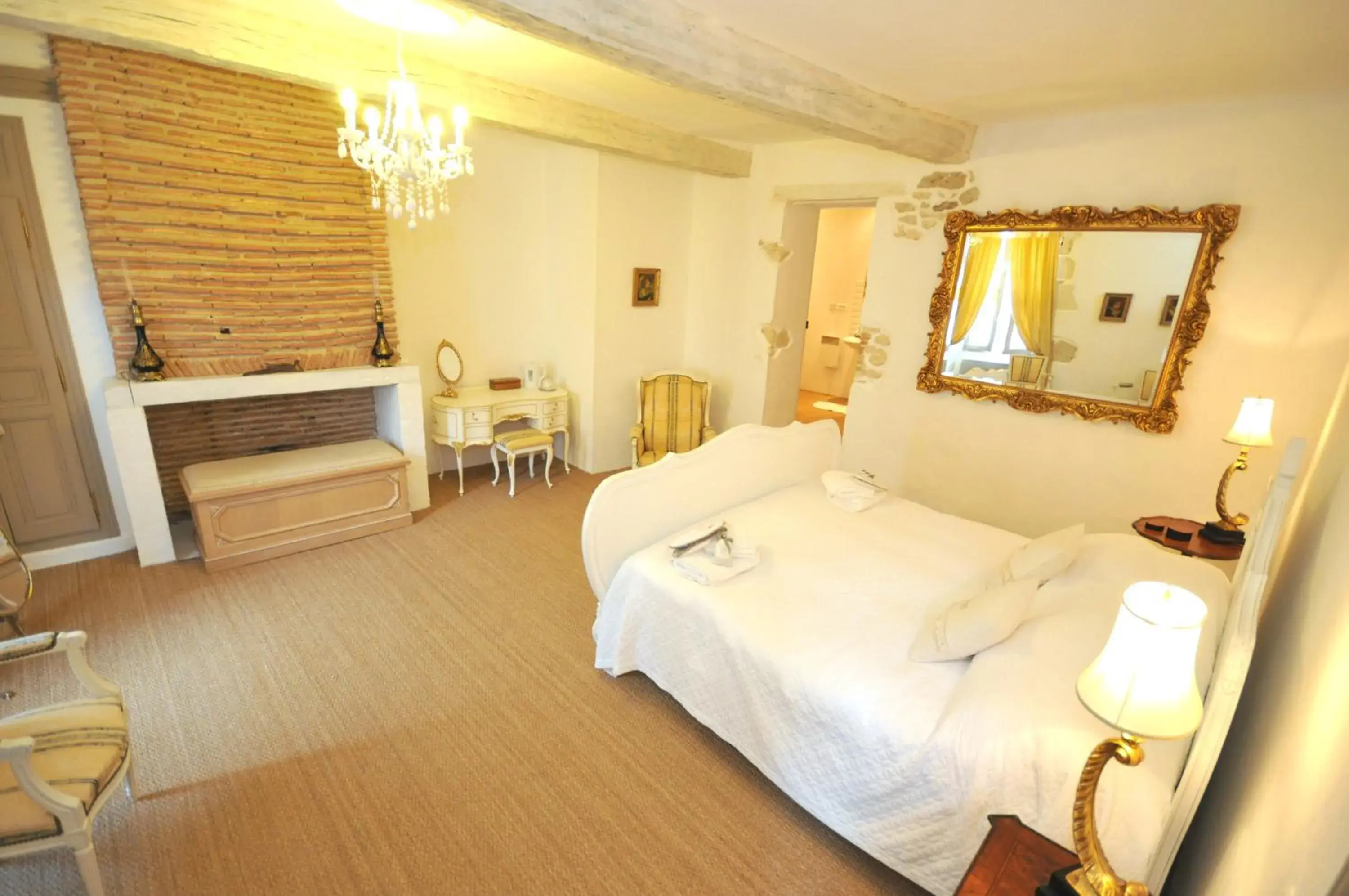 King Room in 52 Eymet King Room in 52 Eymet