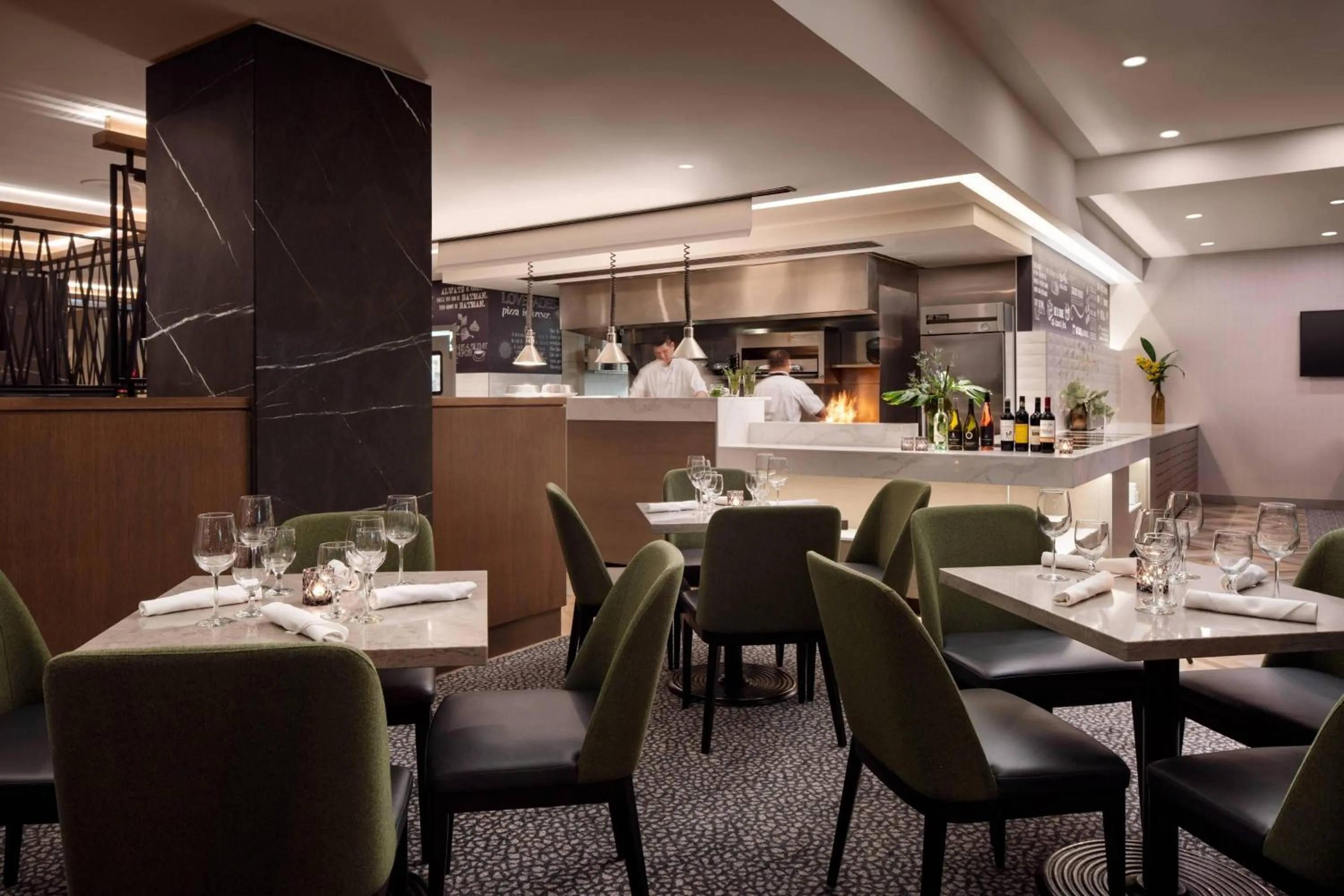 Restaurant/places to eat in Vancouver Airport Marriott Hotel