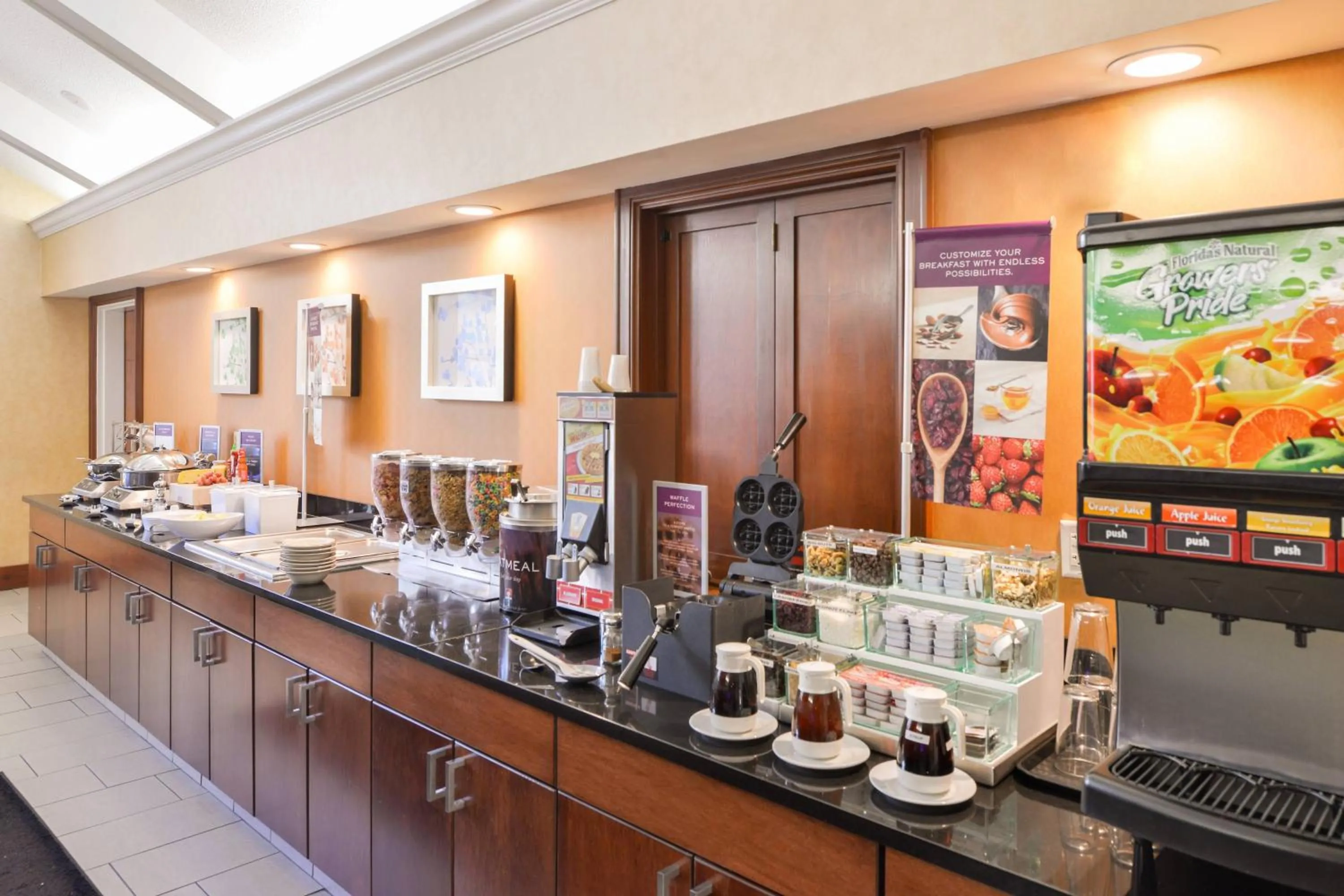 Breakfast in Residence Inn by Marriott Dayton Troy