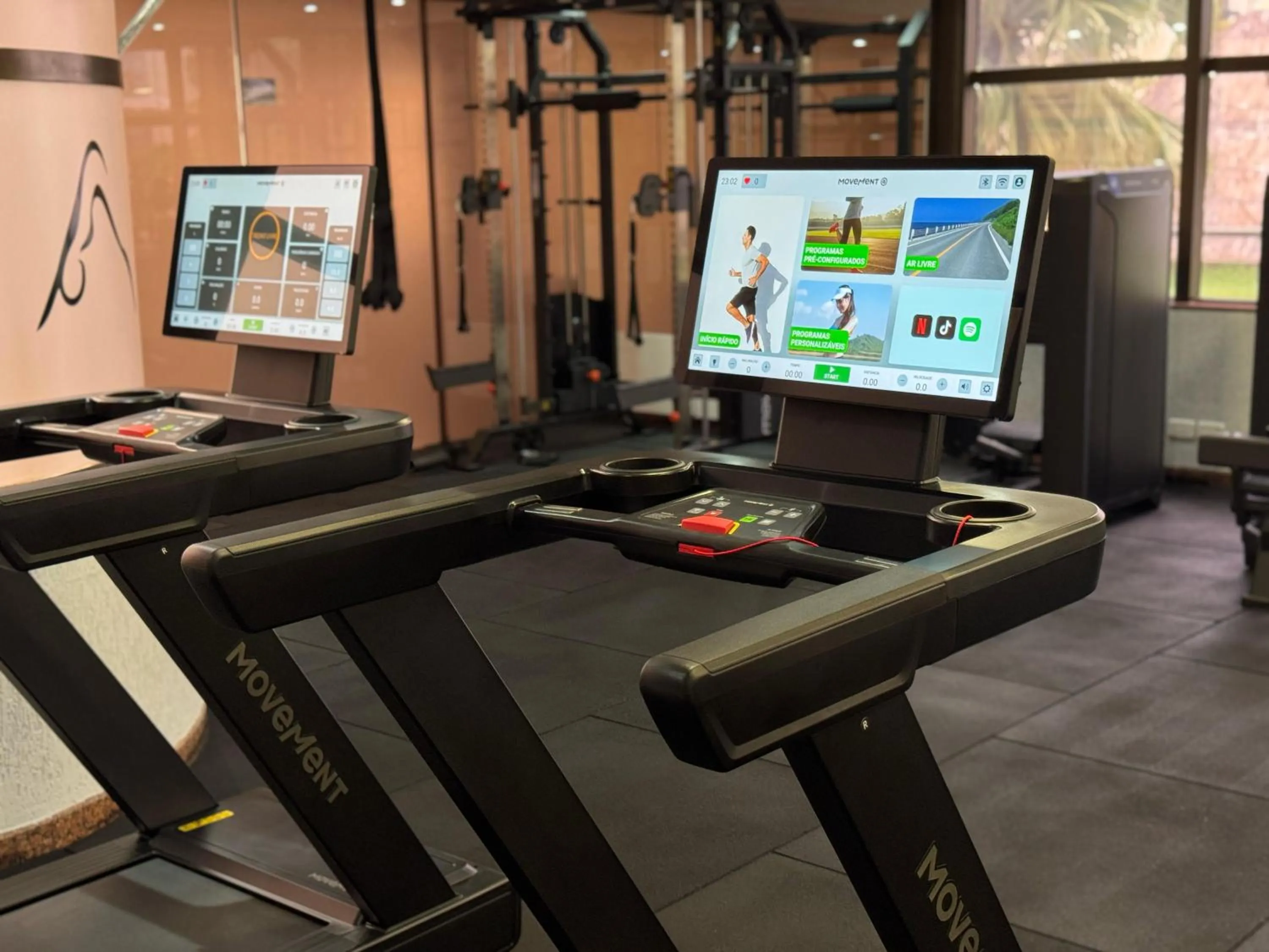 Fitness centre/facilities in Castro's Park Hotel