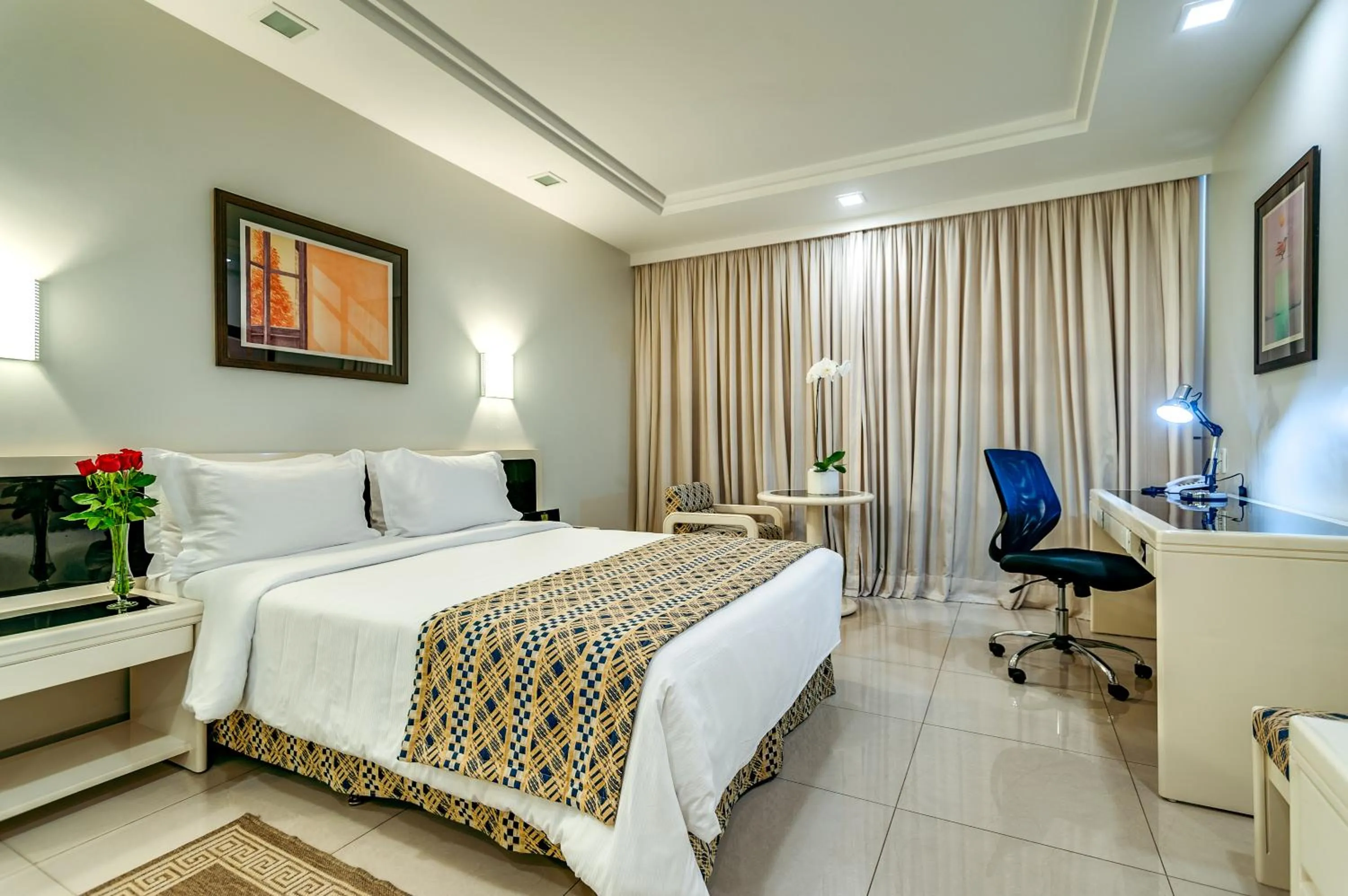 Bedroom, Bed in Castro's Park Hotel