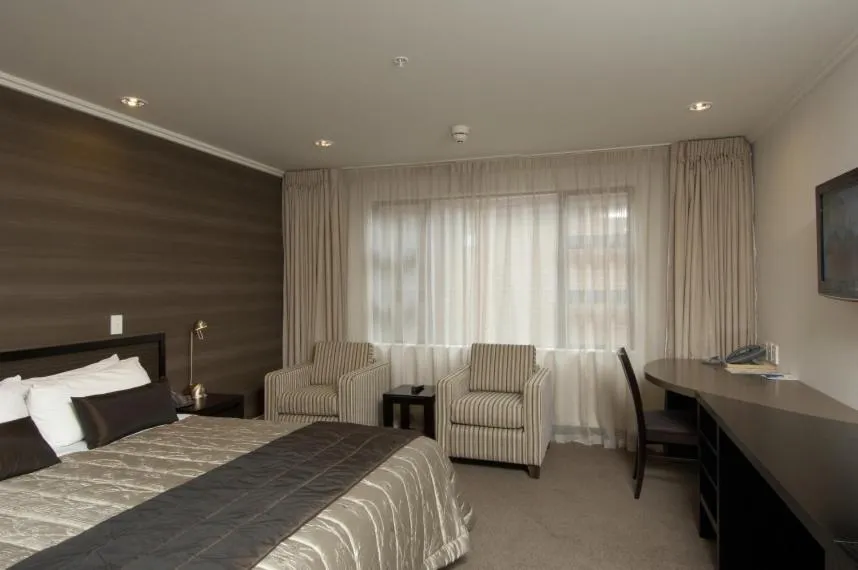 Photo of the whole room, Bed in Ascot Park Hotel