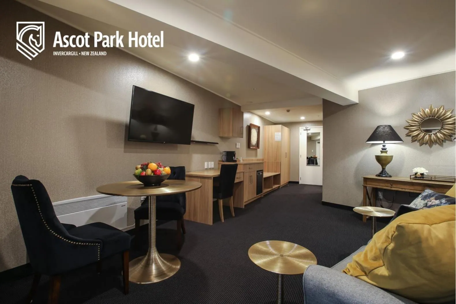 Photo of the whole room in Ascot Park Hotel