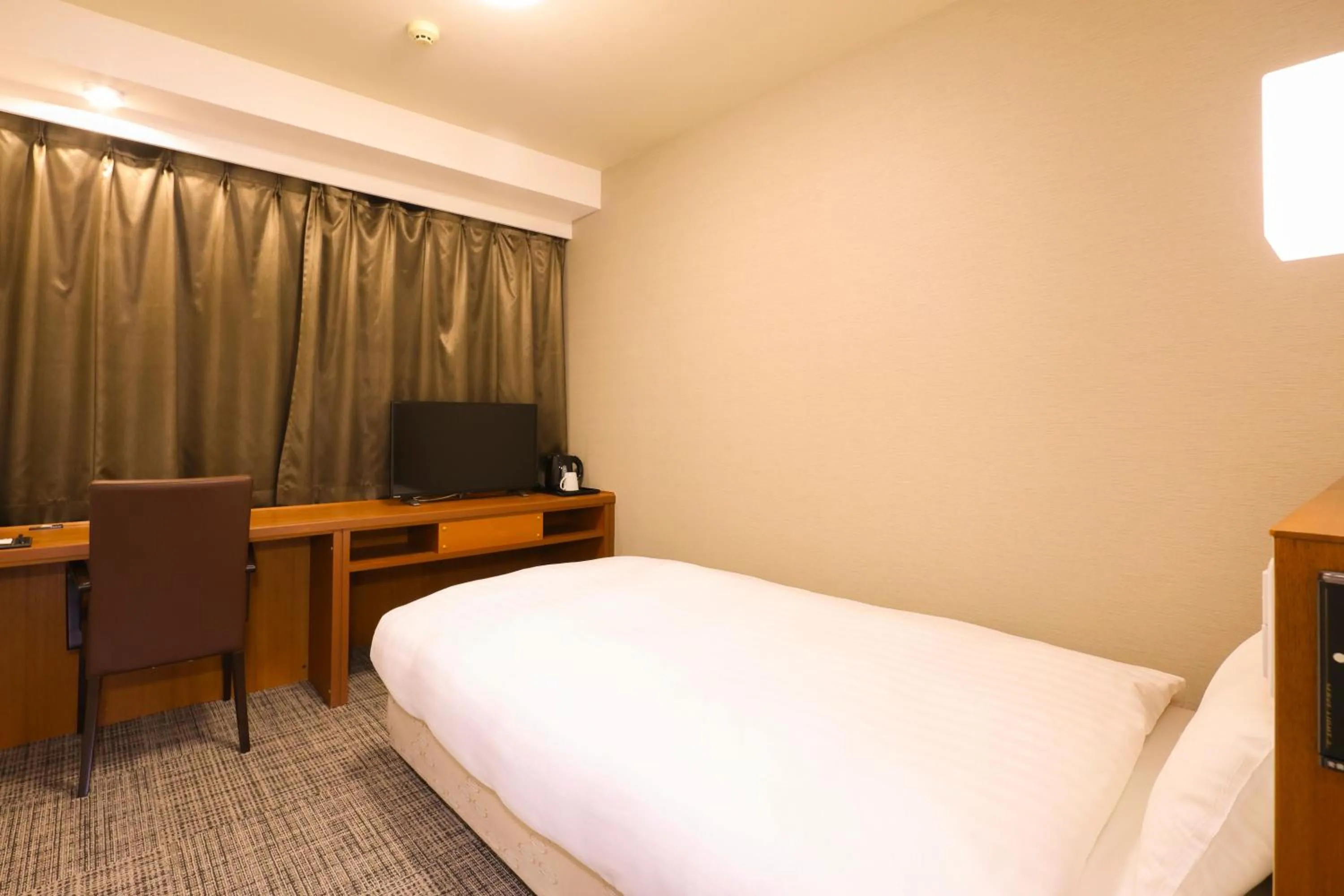 Photo of the whole room, Bed in Dormy Inn Kurashiki Natural Hot Spring