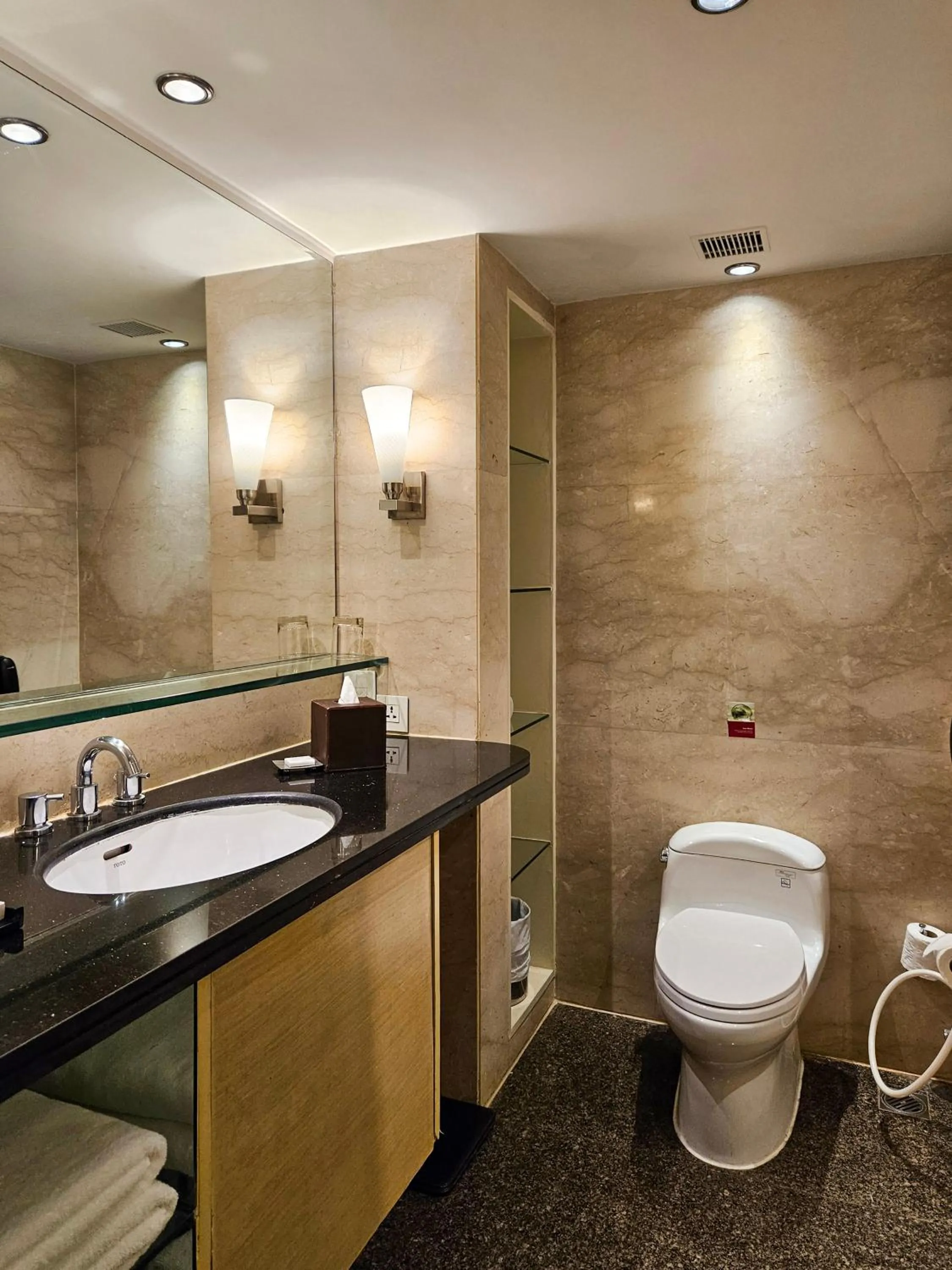 Bathroom in Marriott Executive Apartment - Lakeside Chalet, Mumbai