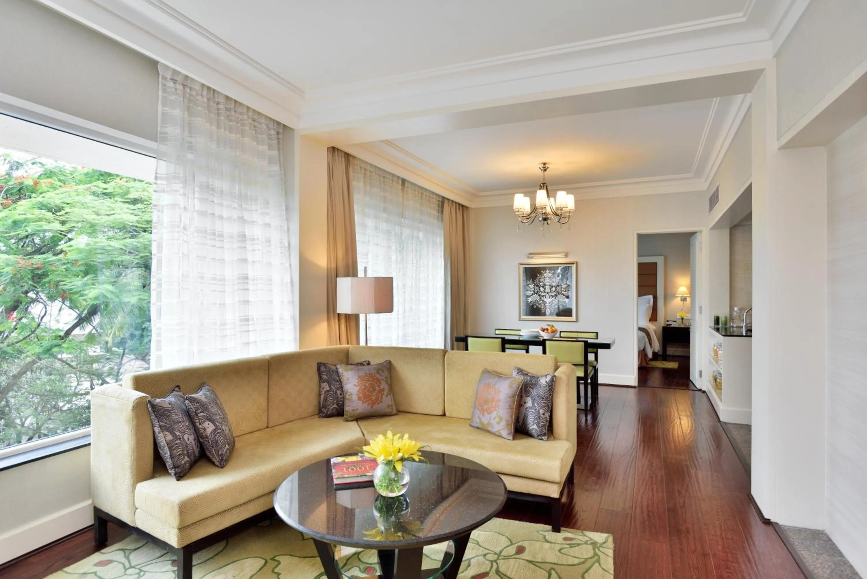 Living room in Marriott Executive Apartment - Lakeside Chalet, Mumbai