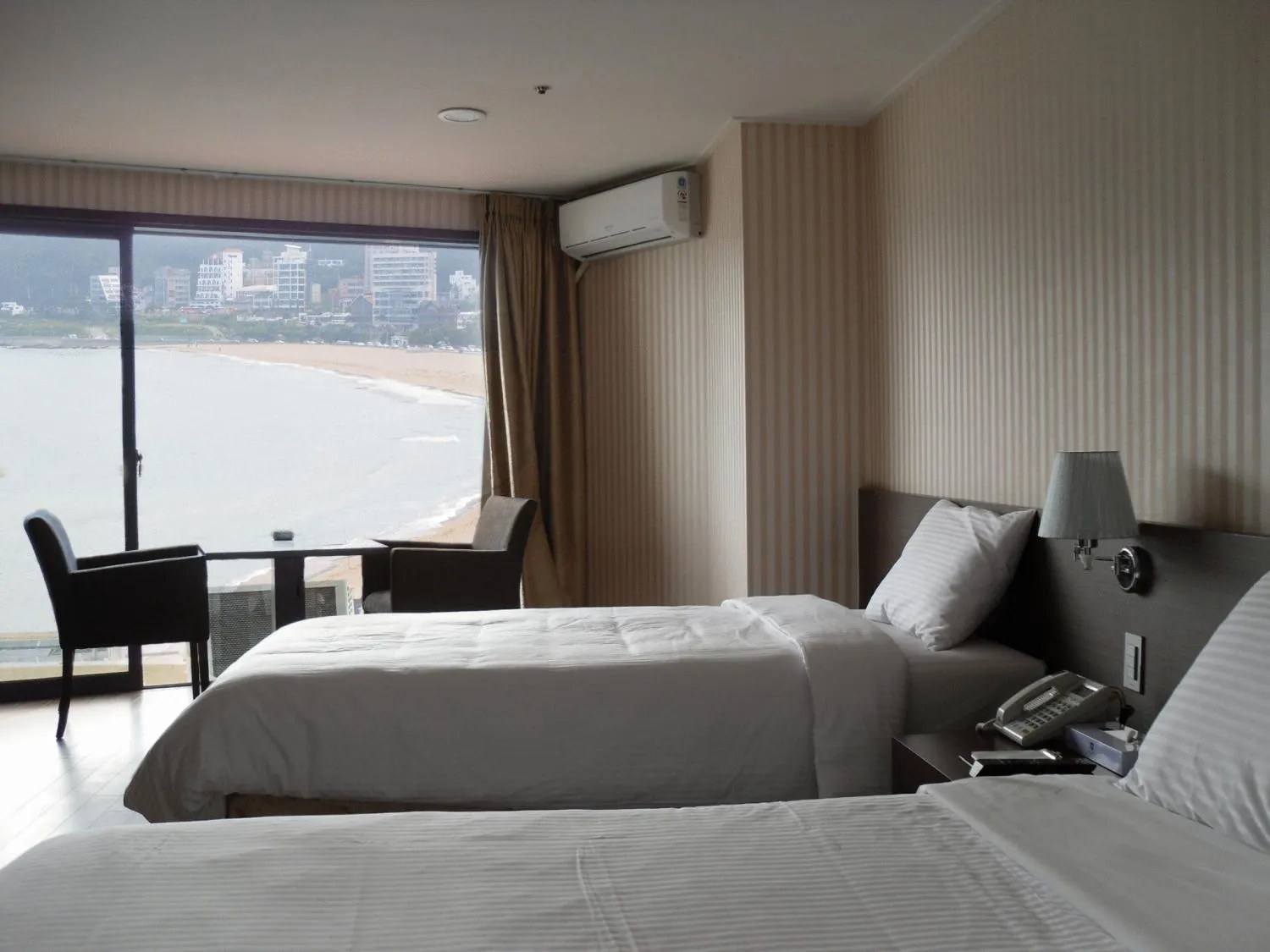 Day in Songjung Hotel