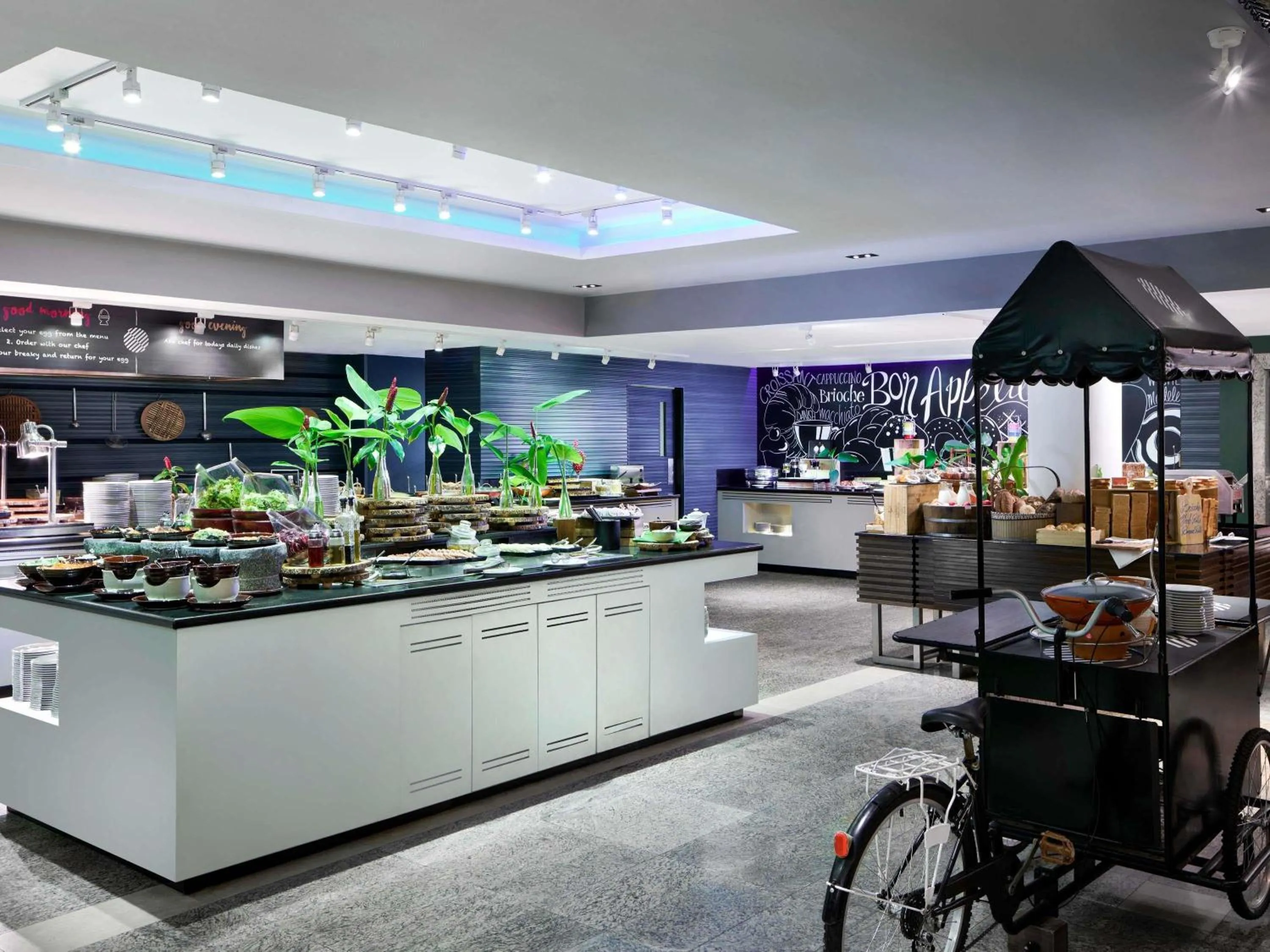 Restaurant/places to eat in Pullman Phuket Panwa Beach Resort