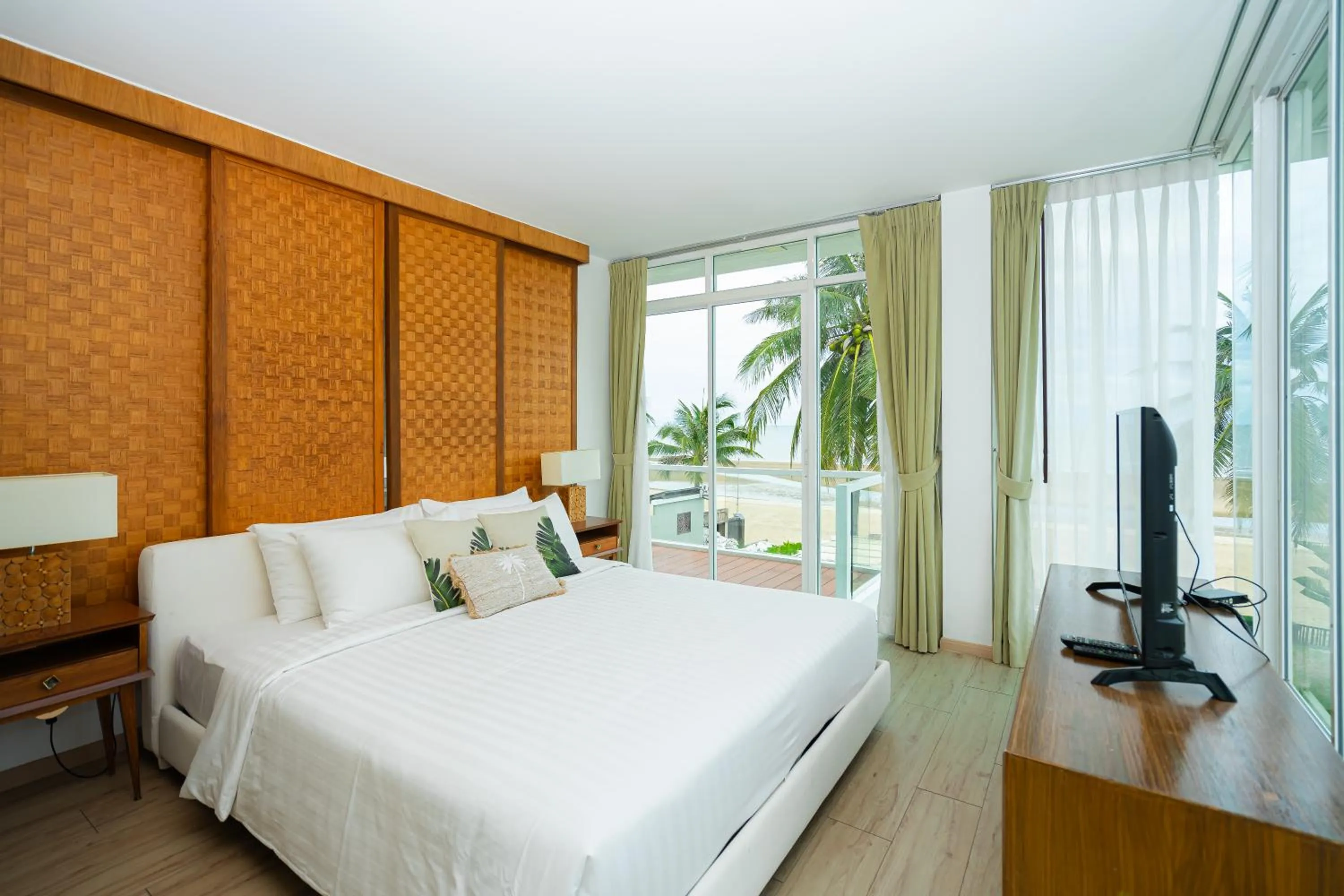 Bed in Tolani Le Bayburi Villas, Hua Hin - Pranburi