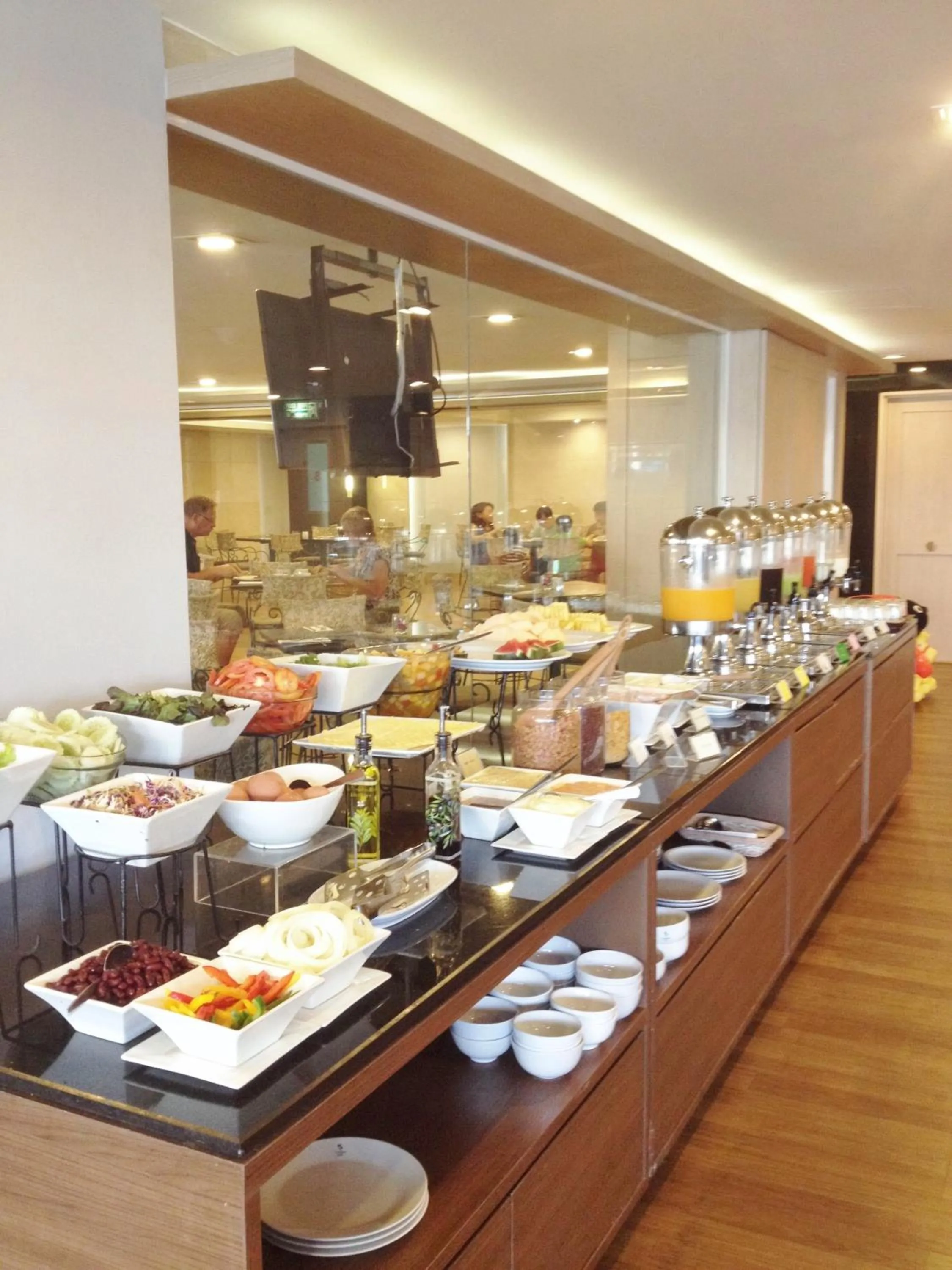 Restaurant/places to eat in Evergreen Place Siam by UHG