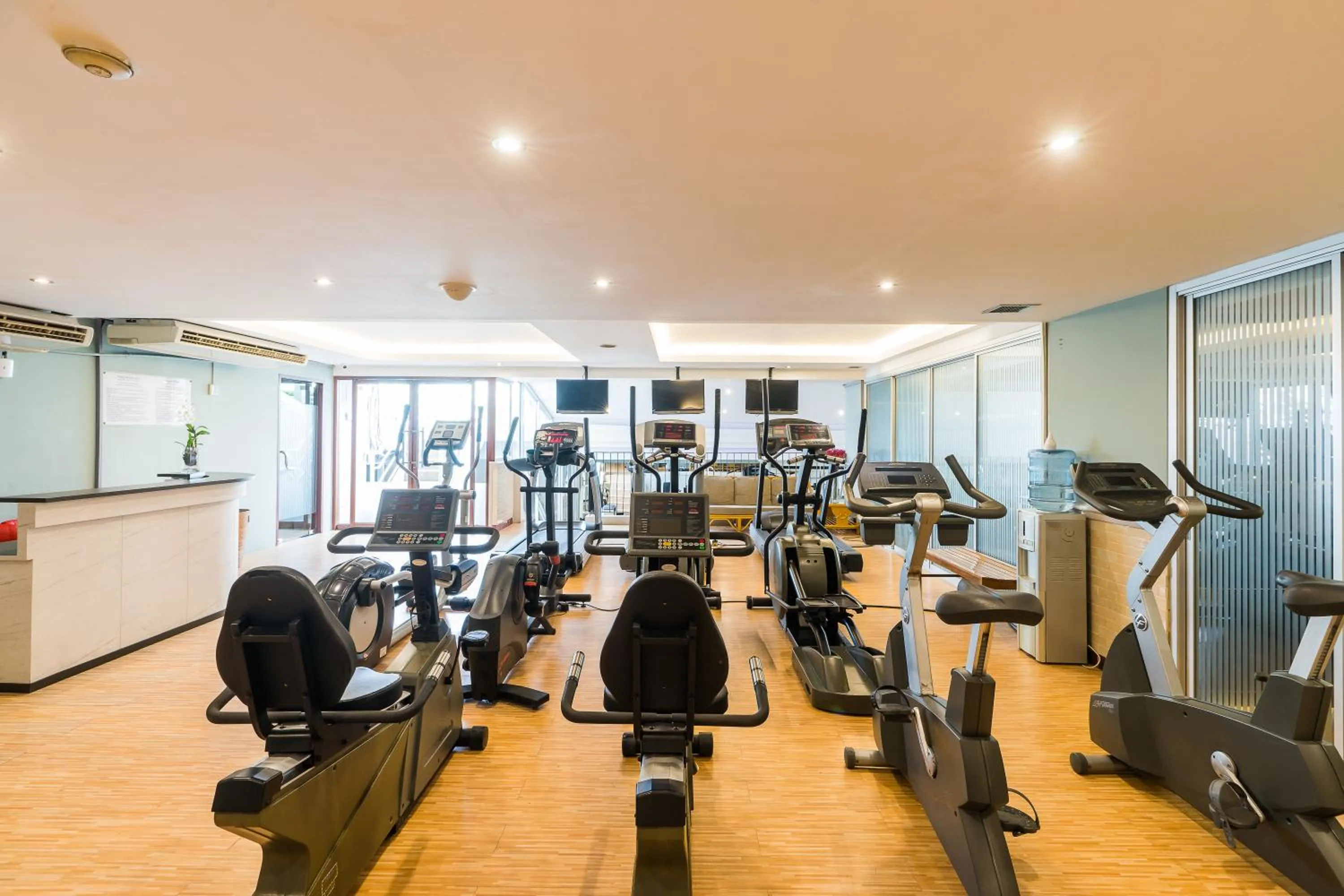 Fitness centre/facilities in Evergreen Place Siam by UHG