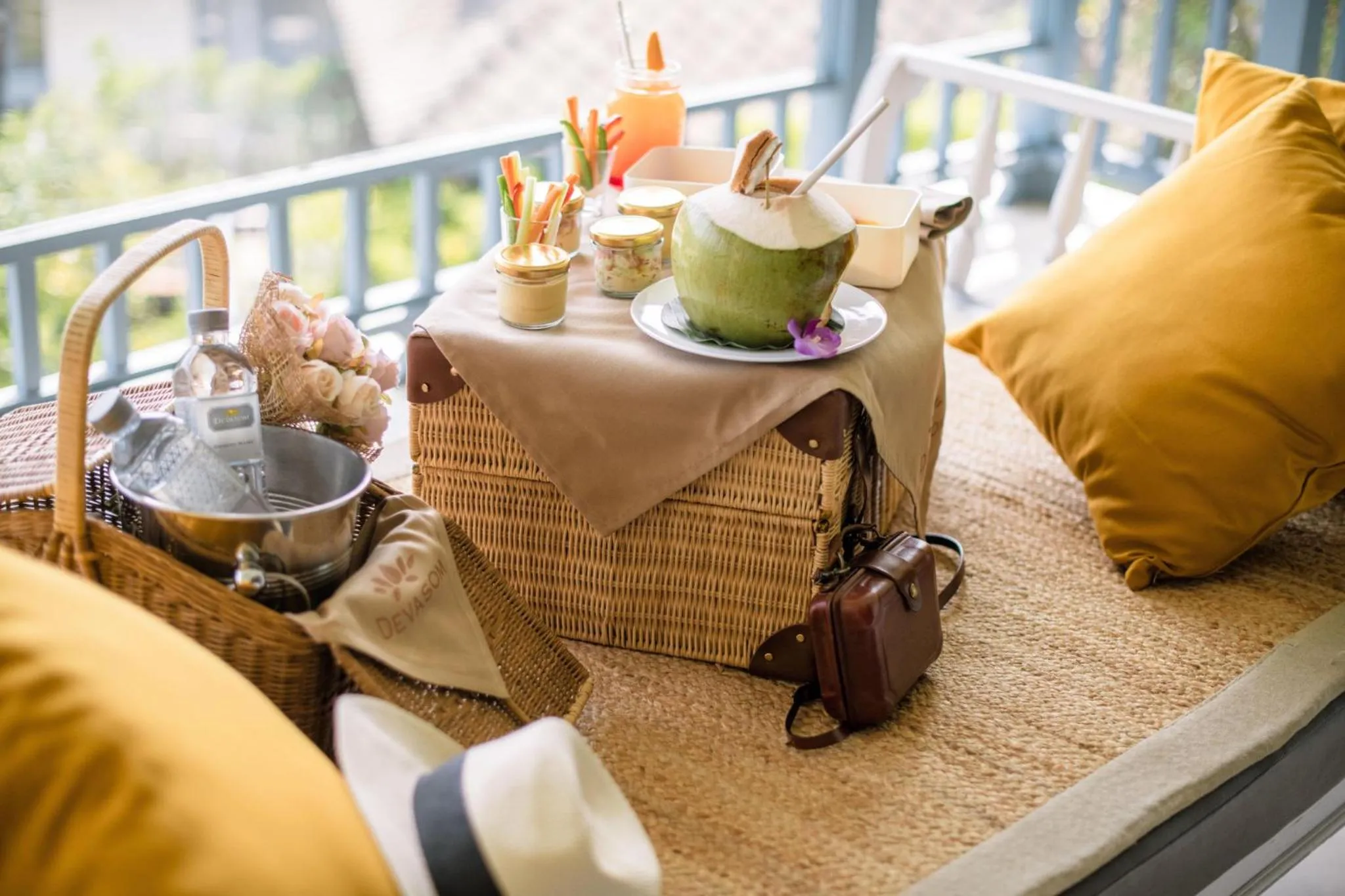 Food and drinks in Devasom Hua Hin Resort