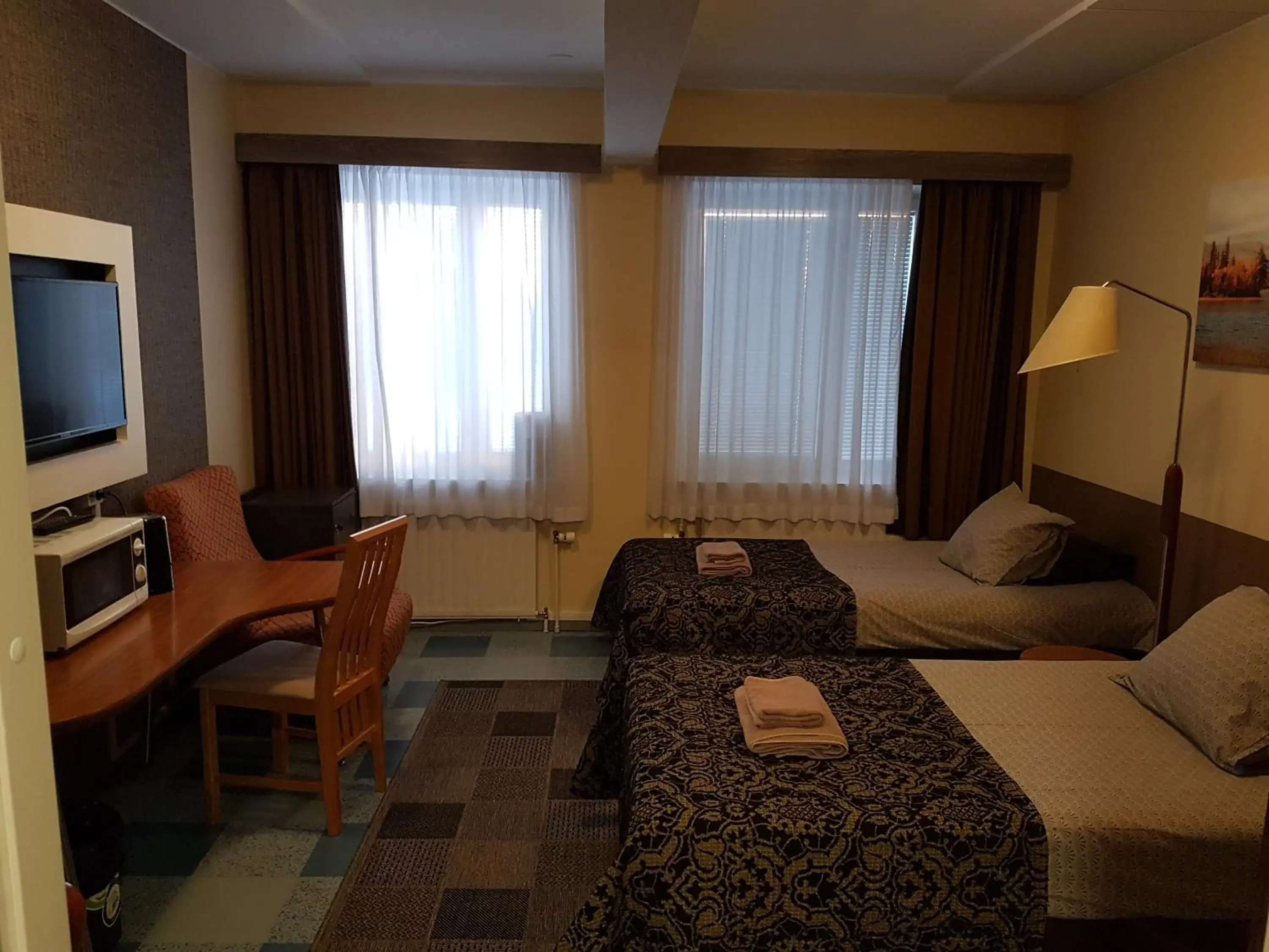 Standard Twin Room with Shared Bathroom in Gasthaus Patruuna Standard Twin Room with Shared Bathroom in Gasthaus Patruuna